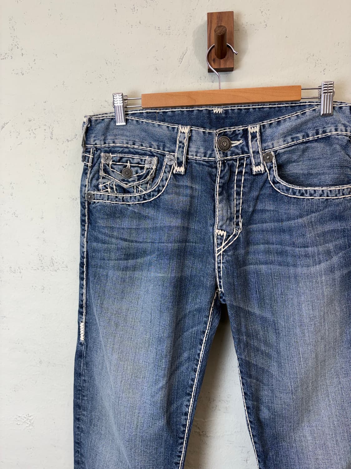 트루릴리전 빈티지 워싱 데님팬츠 상품이미지6