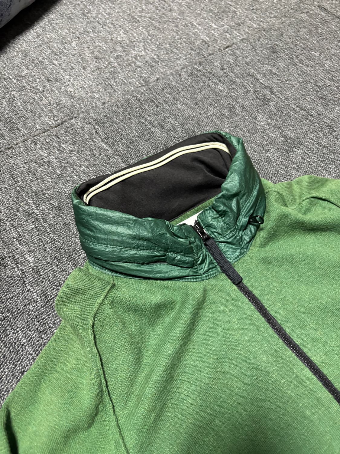 (S) 스톤아일랜드 나일론 후드 집업 상품이미지5