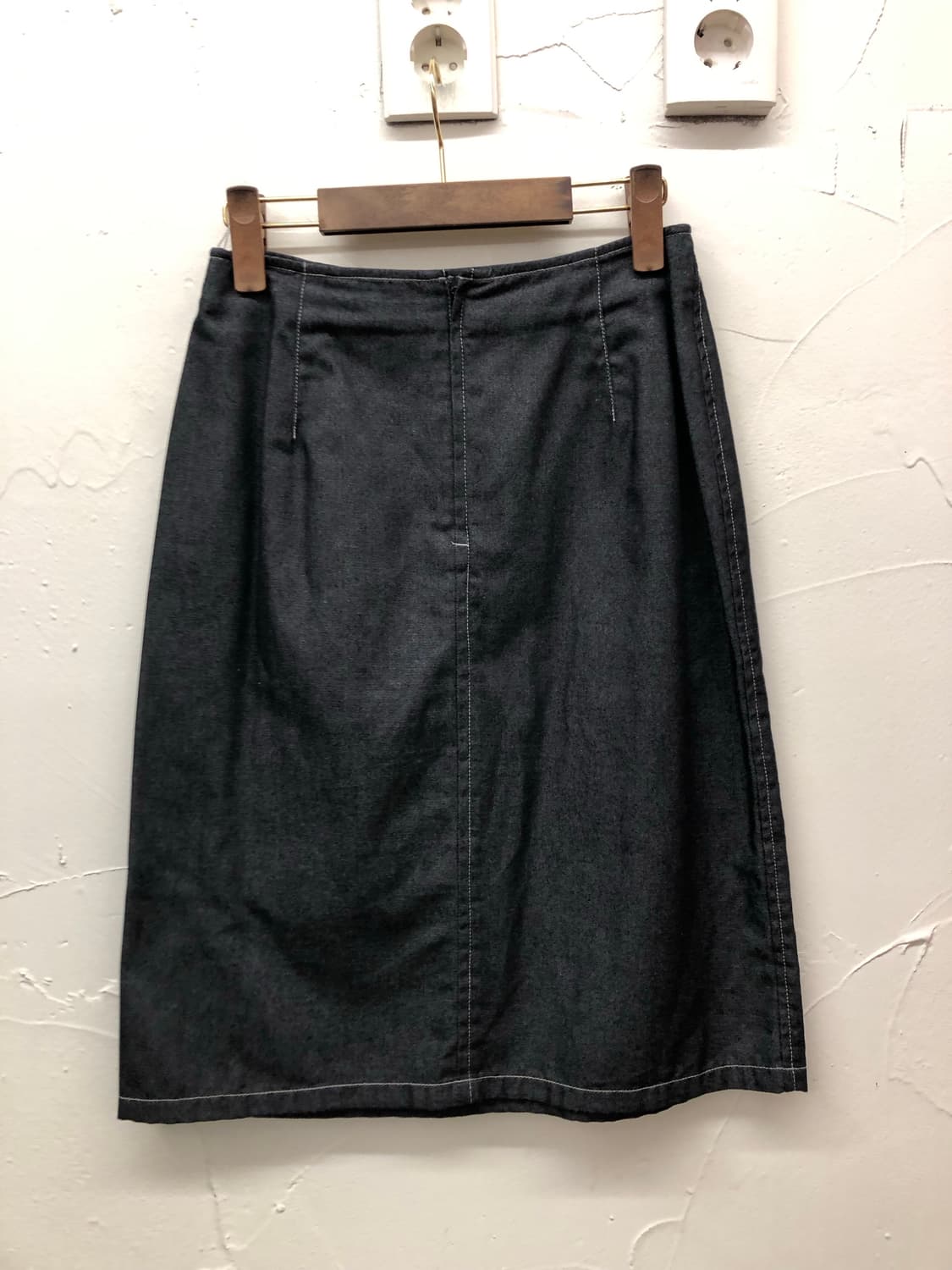 콤 사 이즘 데님 미디 스커트 상품이미지2