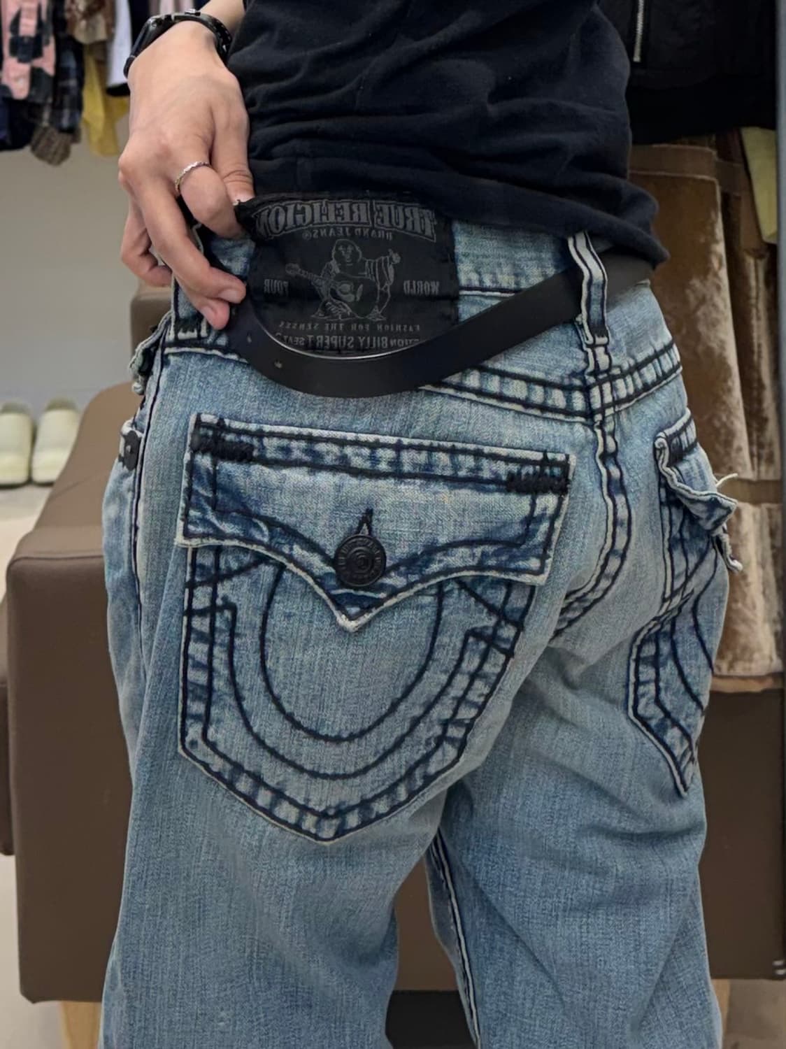 트루릴리젼 빌리 슈퍼 T 블랙 스티치 데님팬츠 상품이미지6