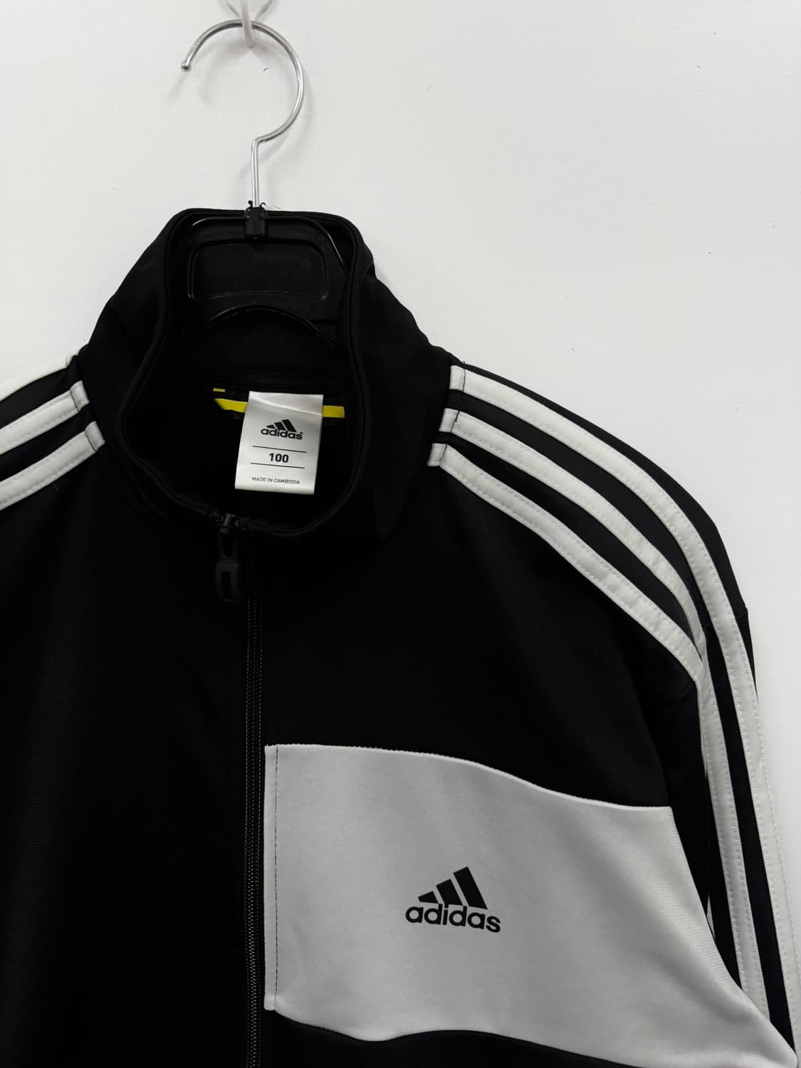 아디다스 트랙탑 상품이미지2