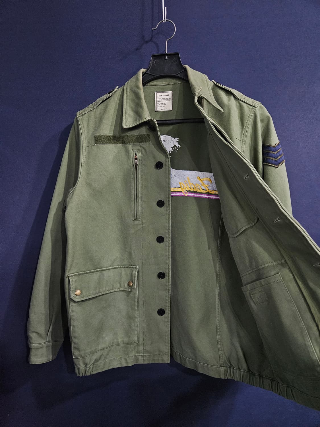 쟈딕앤볼테르 프린팅 카키컬러 남성 100 자켓  상품이미지8