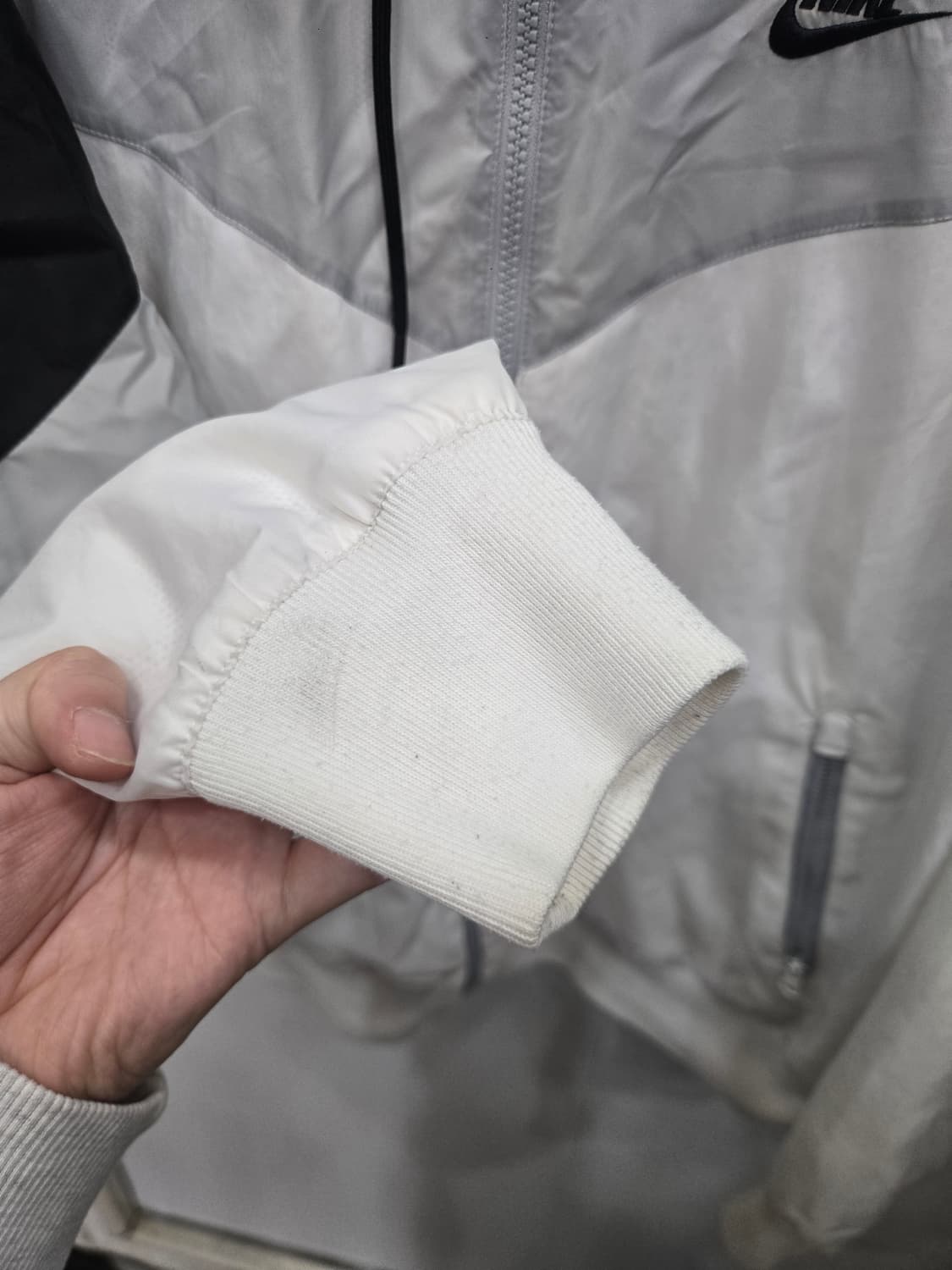 110,2XL )) NIKE 나이키 바람막이 점퍼! 디자인 짱 이뻐요! 상품이미지3