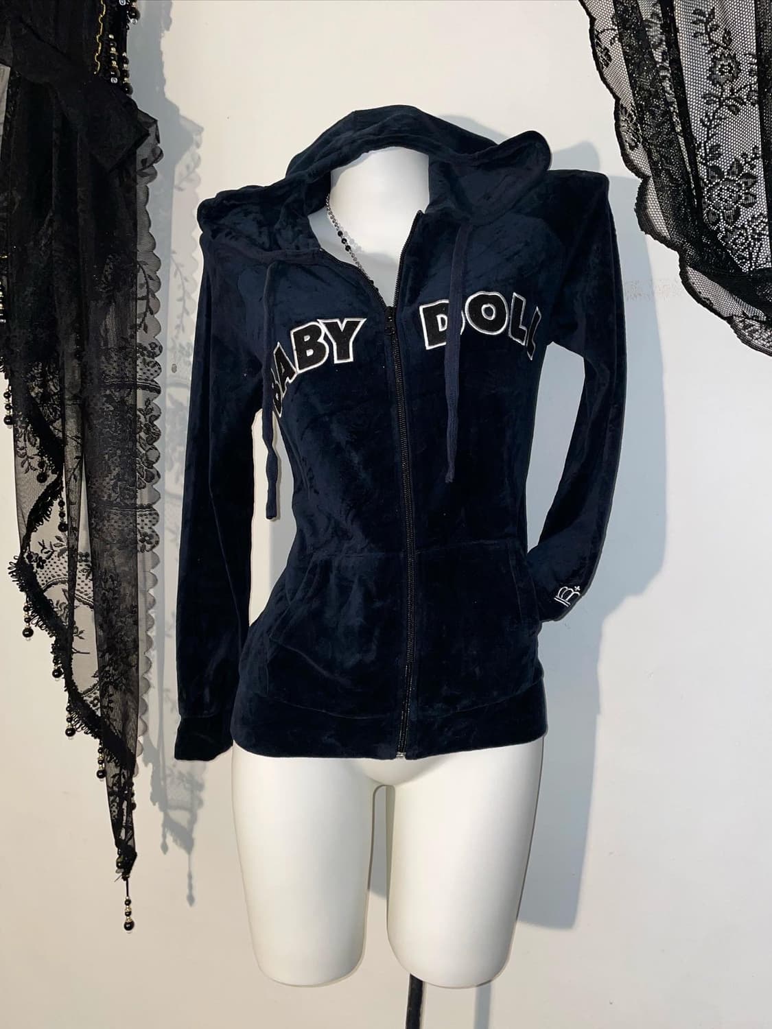 Baby doll 베이비돌 벨벳 블루블랙 갸루펑크 걀펑 후드집업 아우터 상품이미지1