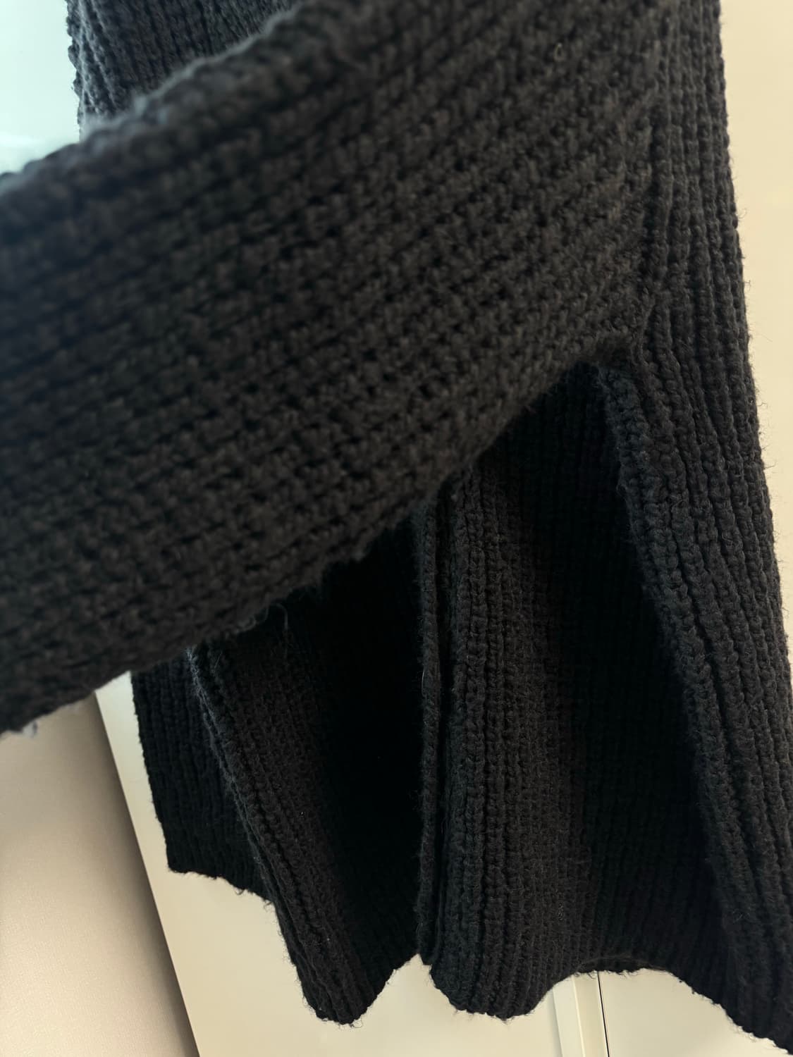 낫띵에브리띵 OVERSIZED CHUNKY KNIT CARDIGAN 상품이미지5