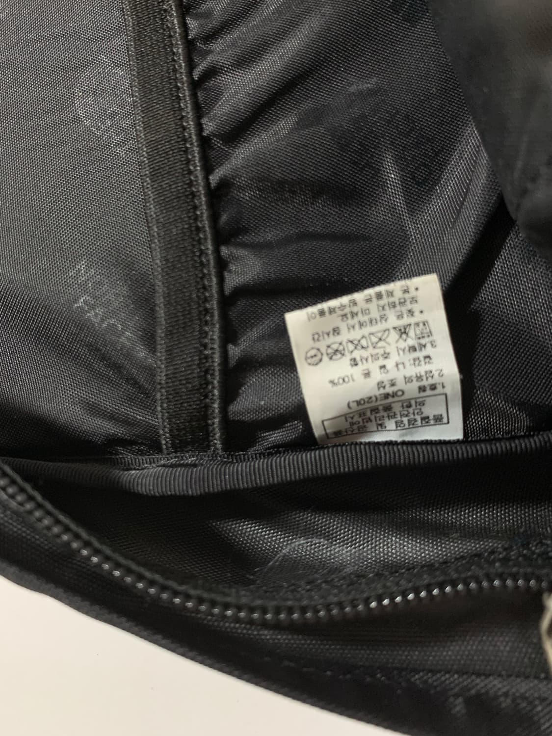 노스페이스 에센셜 블랙 백팩 상품이미지5