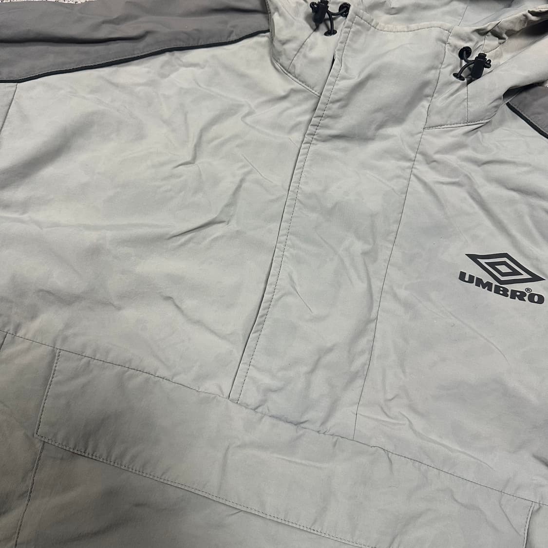 ✨ (바배) 엄브로 아노락 반집업 바람막이 상품이미지7