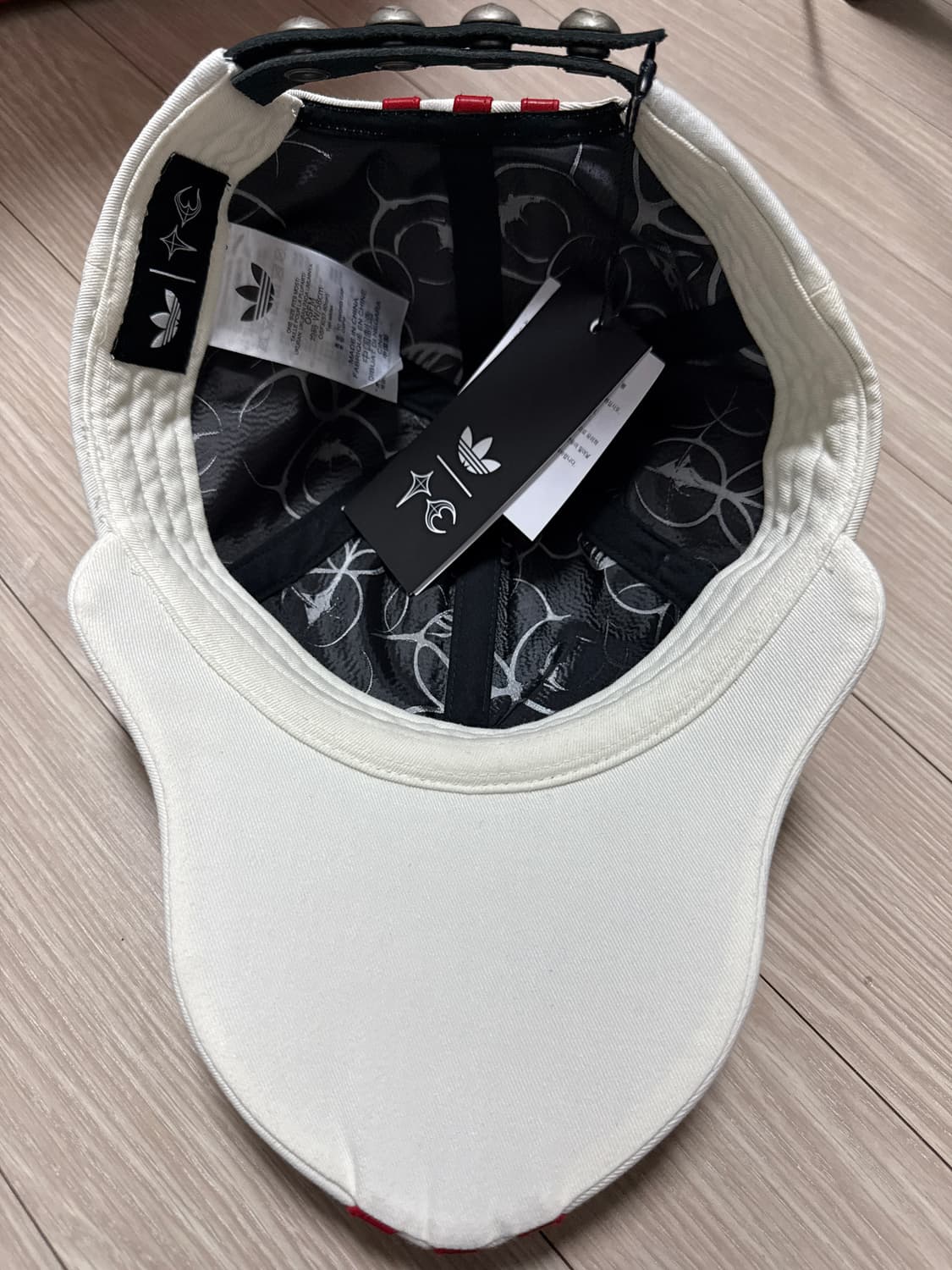 25FW THUG CLUB x ADIDAS 캡 상품이미지8