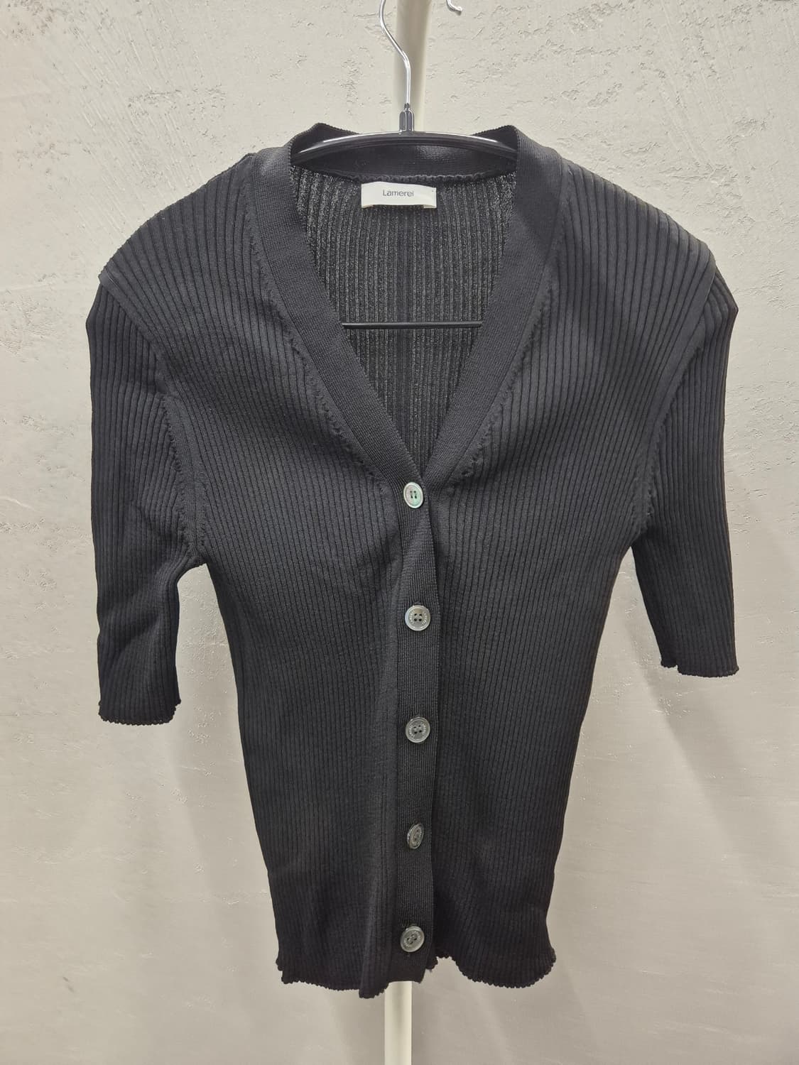 Lamerei 브이넥 가디건 블랙 Free 상품이미지2