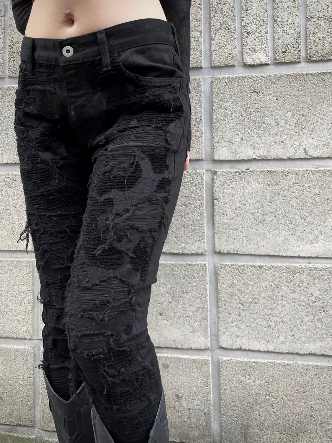 준야 와타나베 18S/S 데미지 디테일 데님진 상품이미지1