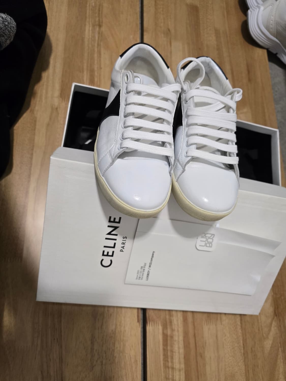 셀린느 트리옹프 레이서 스니커즈 (풀구성) 상품이미지4