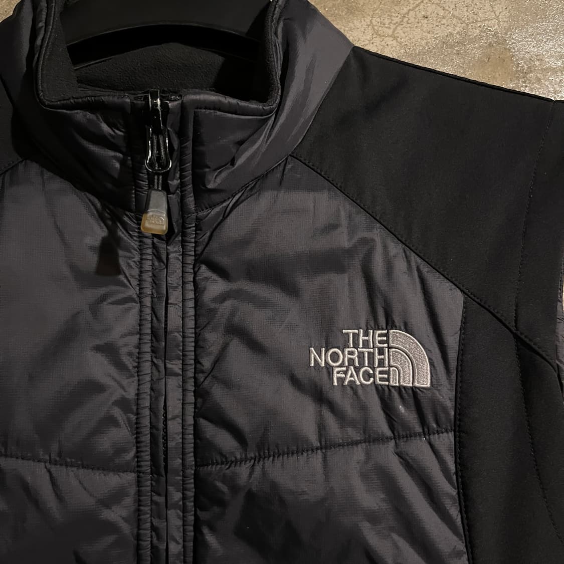 노스페이스 나일론쉘 패딩 베스트  상품이미지2