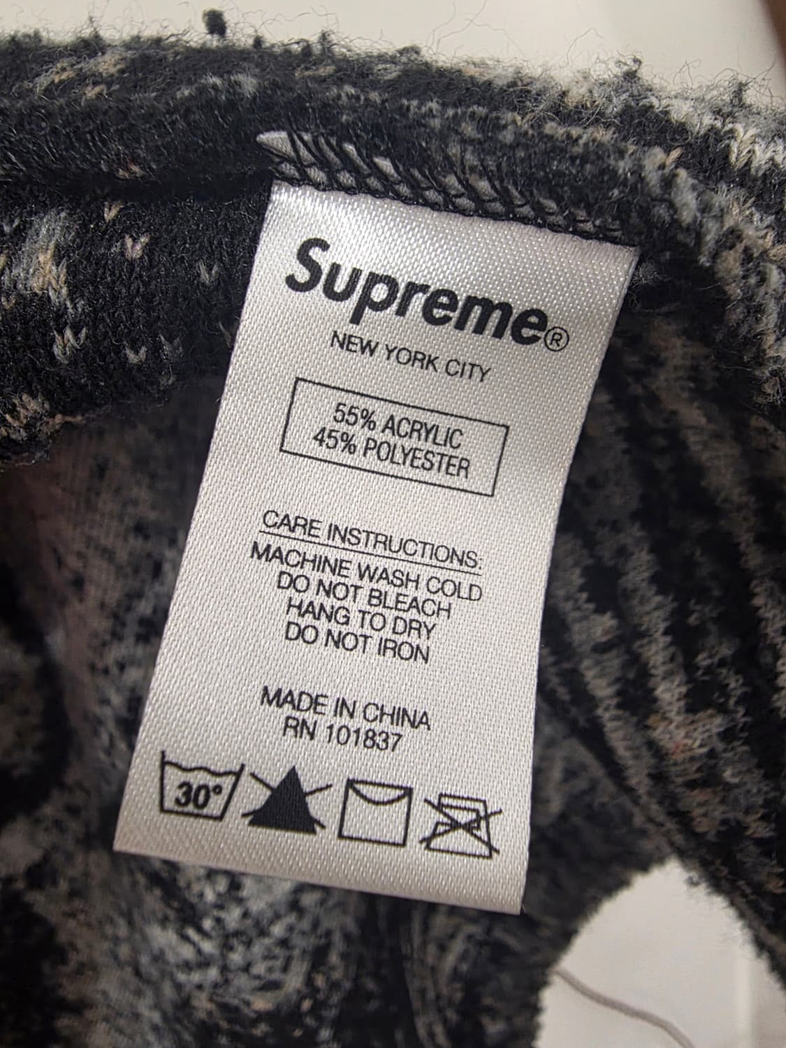 슈프림 울프 플리스 자켓 블랙 - 19SS 상품이미지4