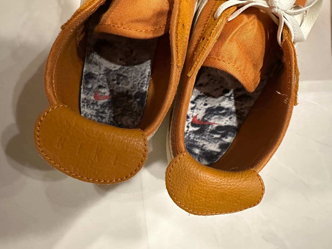 [270]나이키 문레이서 모나크 상품이미지2