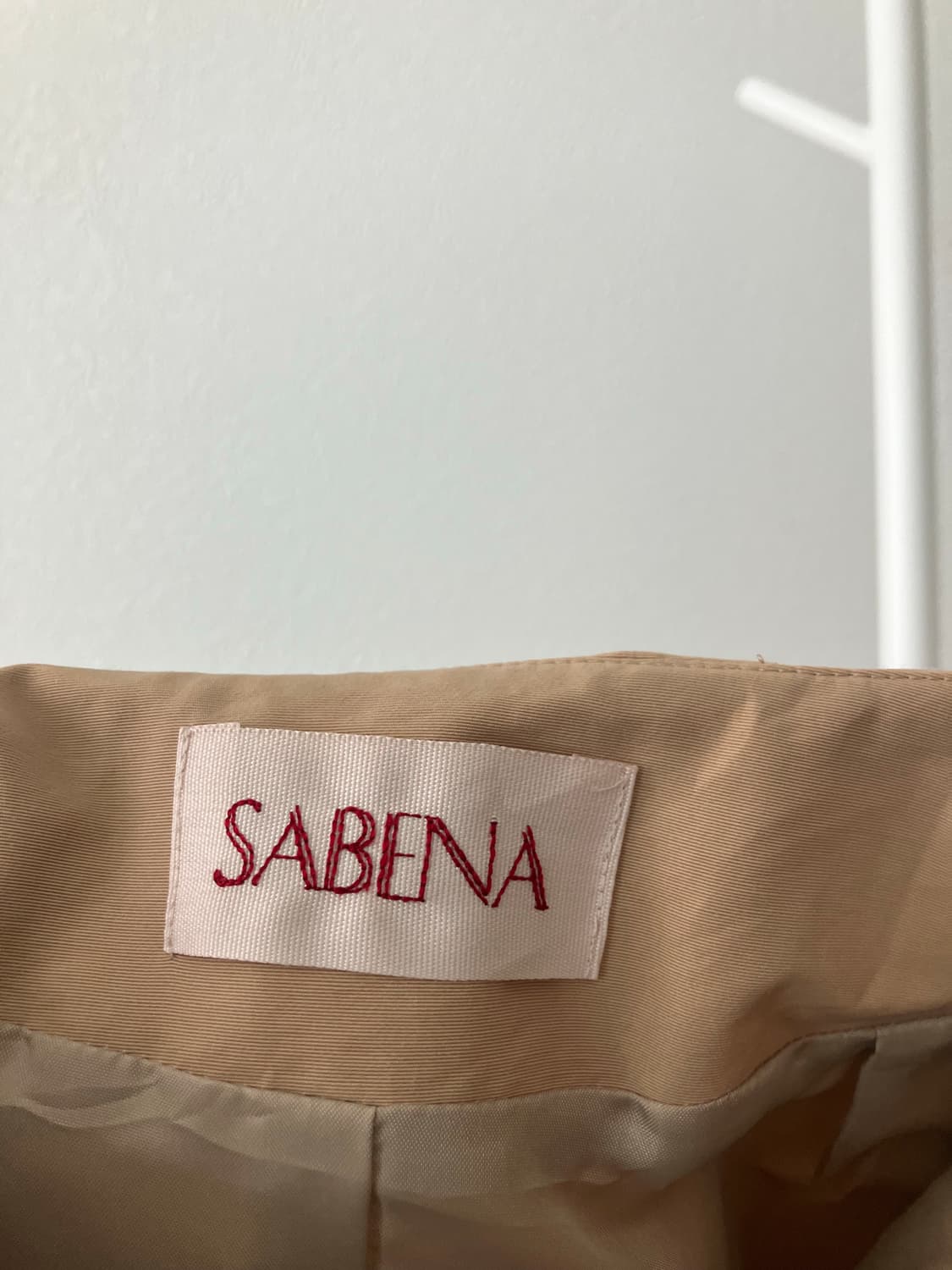 (새제품) Sabena 베이지 미니스커트 상품이미지3
