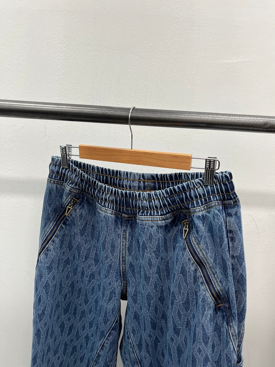 32) 아디다스 데님 조거팬츠  상품이미지3