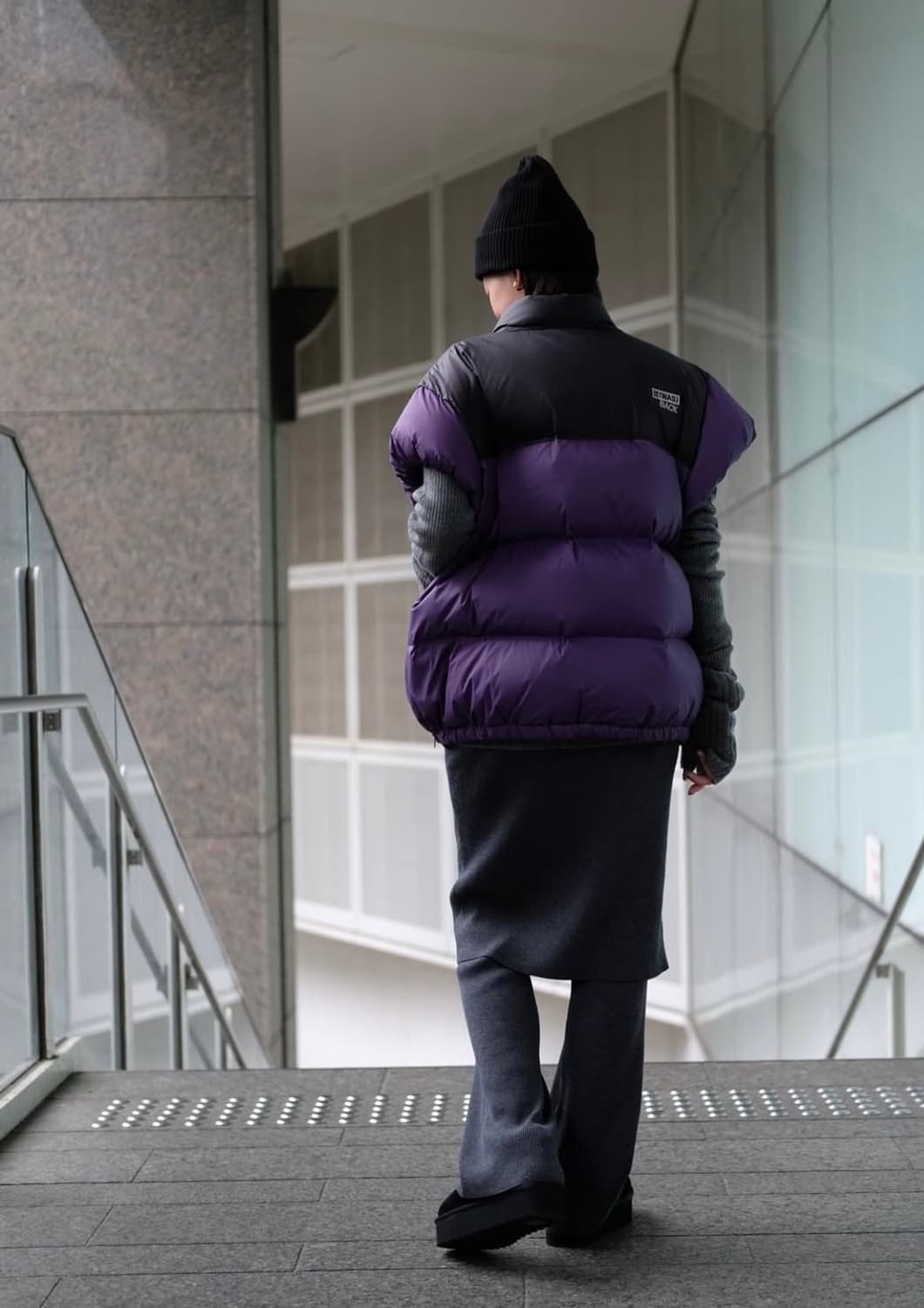 standalone 패딩 상품이미지2