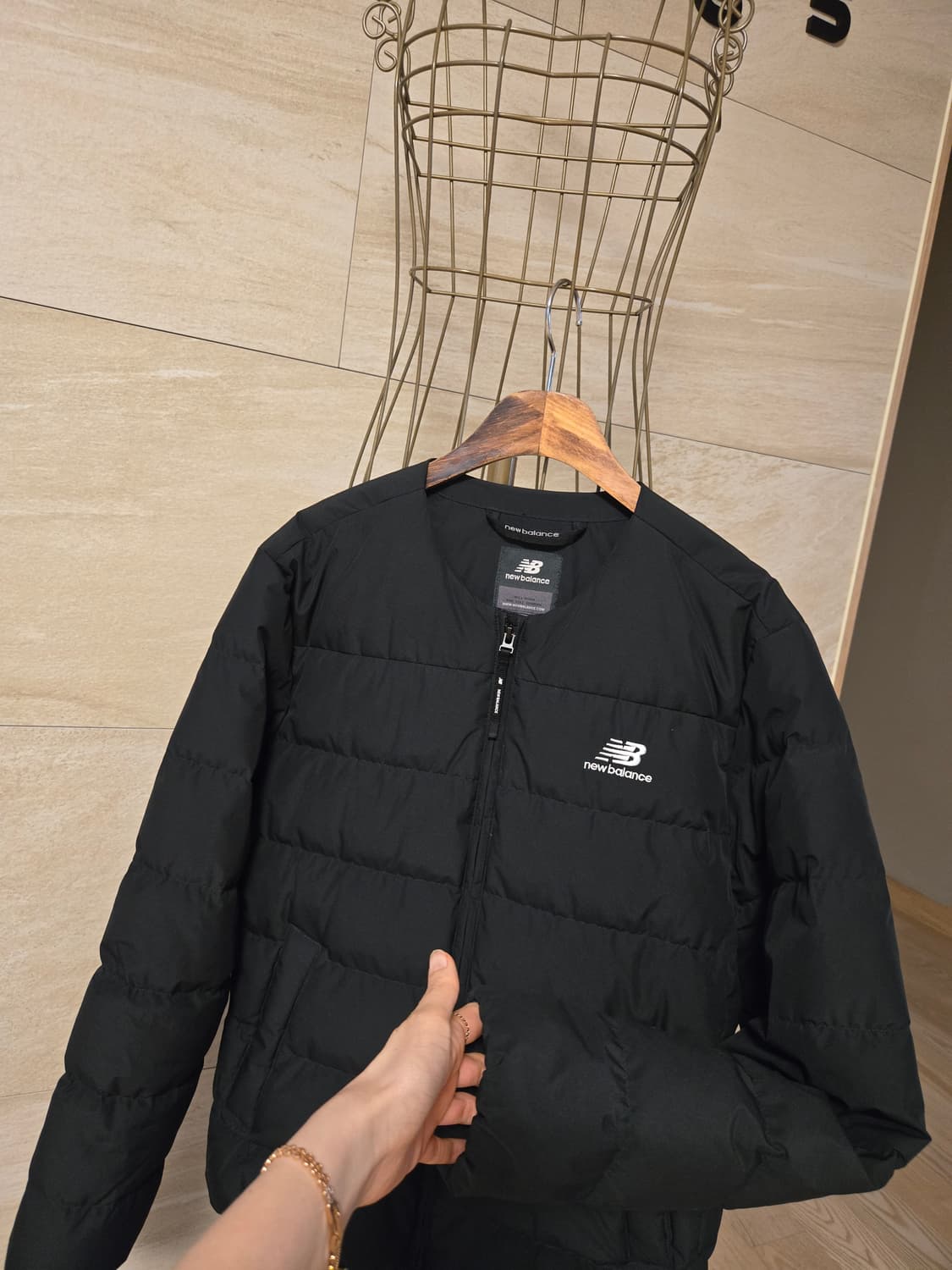 [95/m] 뉴발란스 여성 구스 패딩 상품이미지3