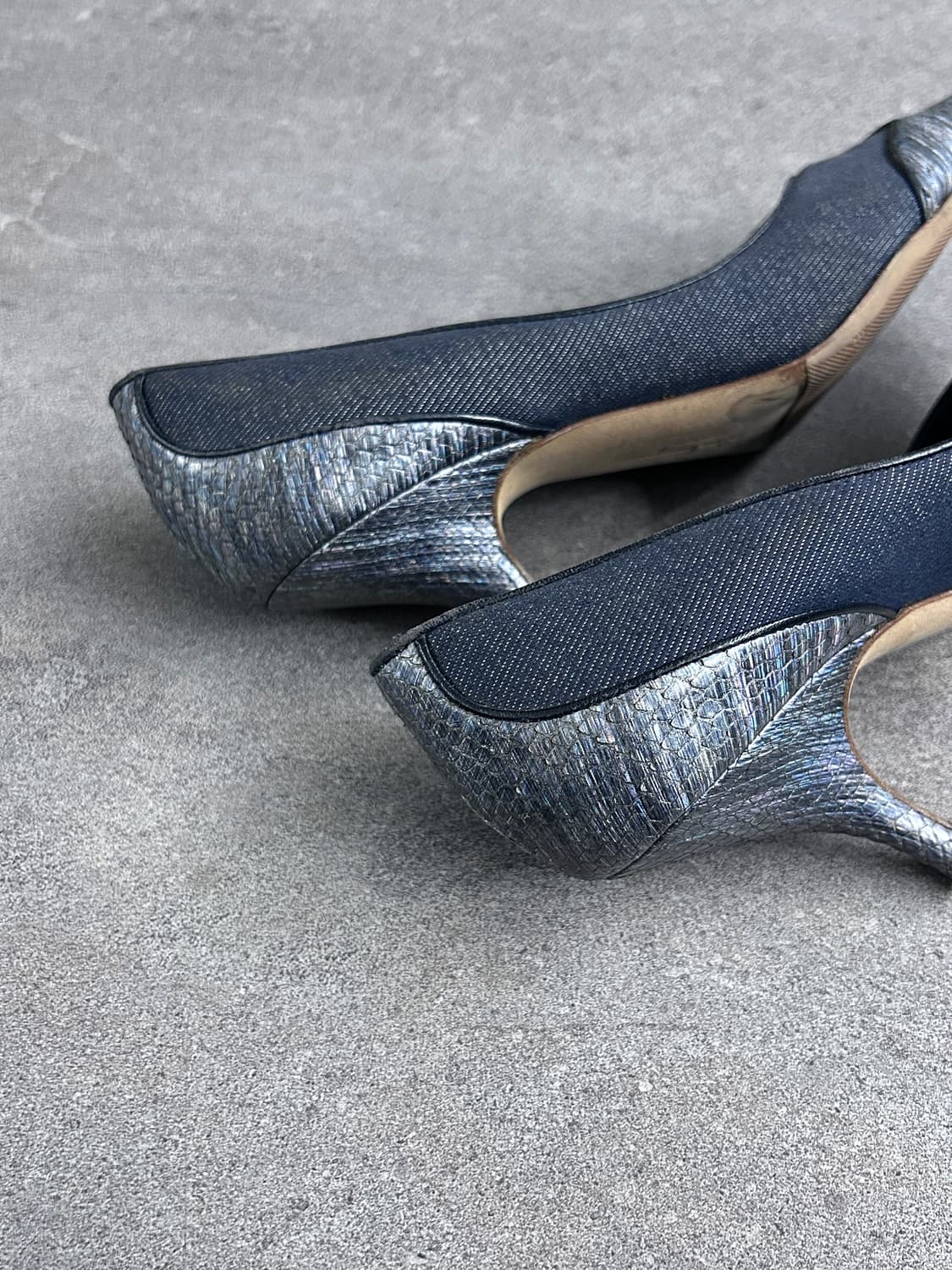 살바토레 페라가모 파이톤 레더 펌프스 상품이미지5