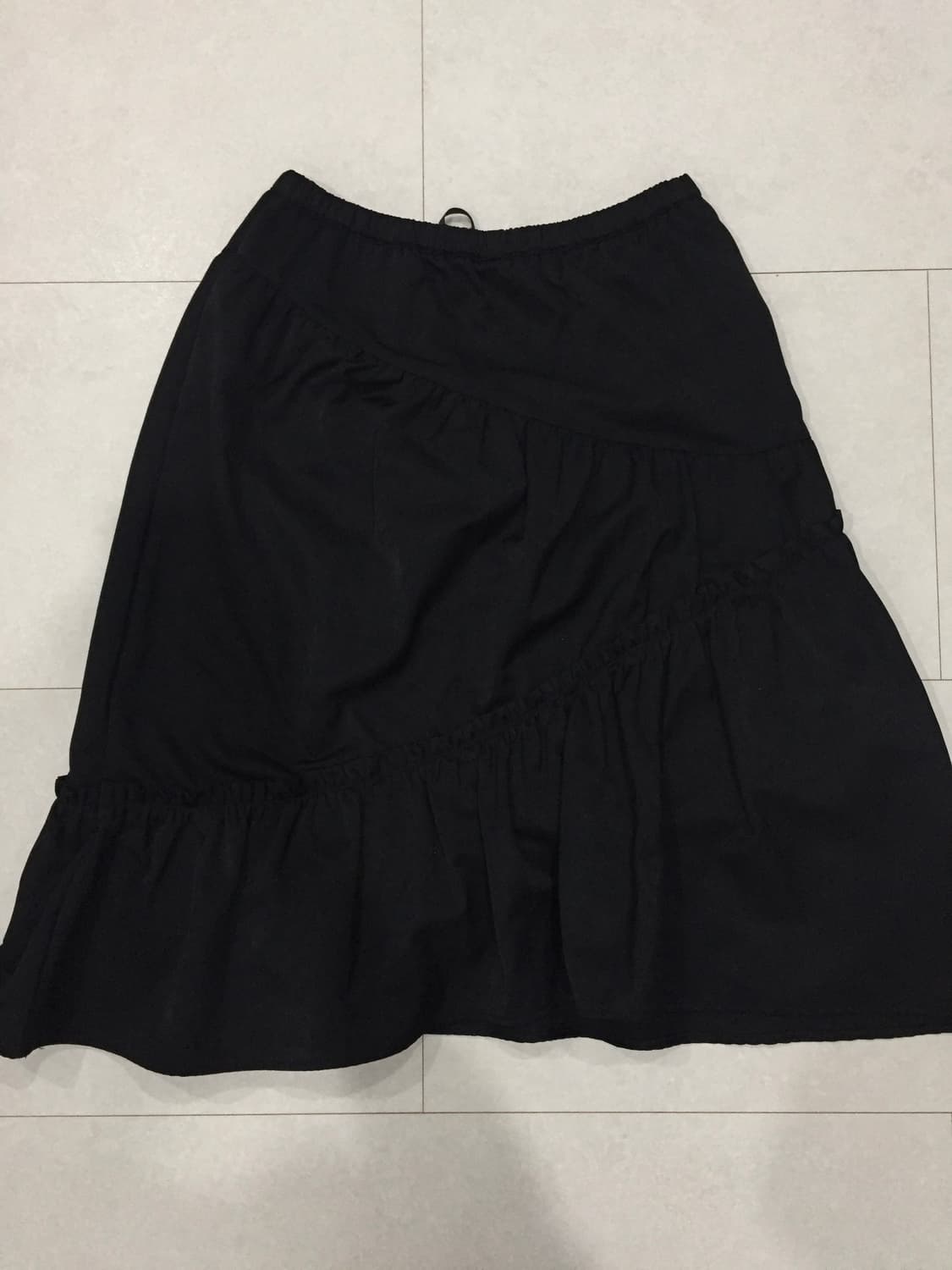 엔조블루스 enzoblues 코튼 셔링 스커트 블랙 상품이미지8