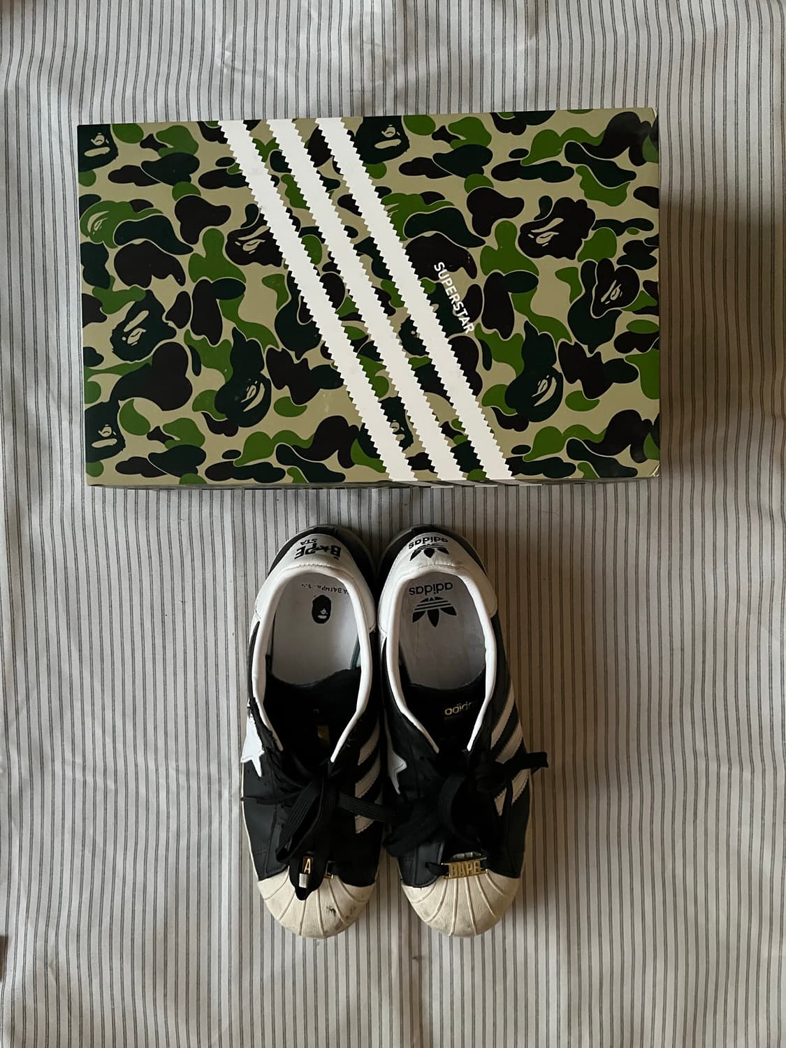 베이프 x 아디다스 오리지널스 슈퍼스타 스니커즈 (250) 상품이미지3