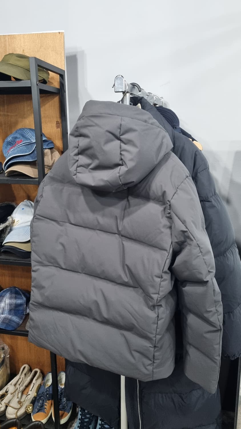 유니클로 심리스패딩 L사이즈(가슴단면54) 2번착용 상품이미지4