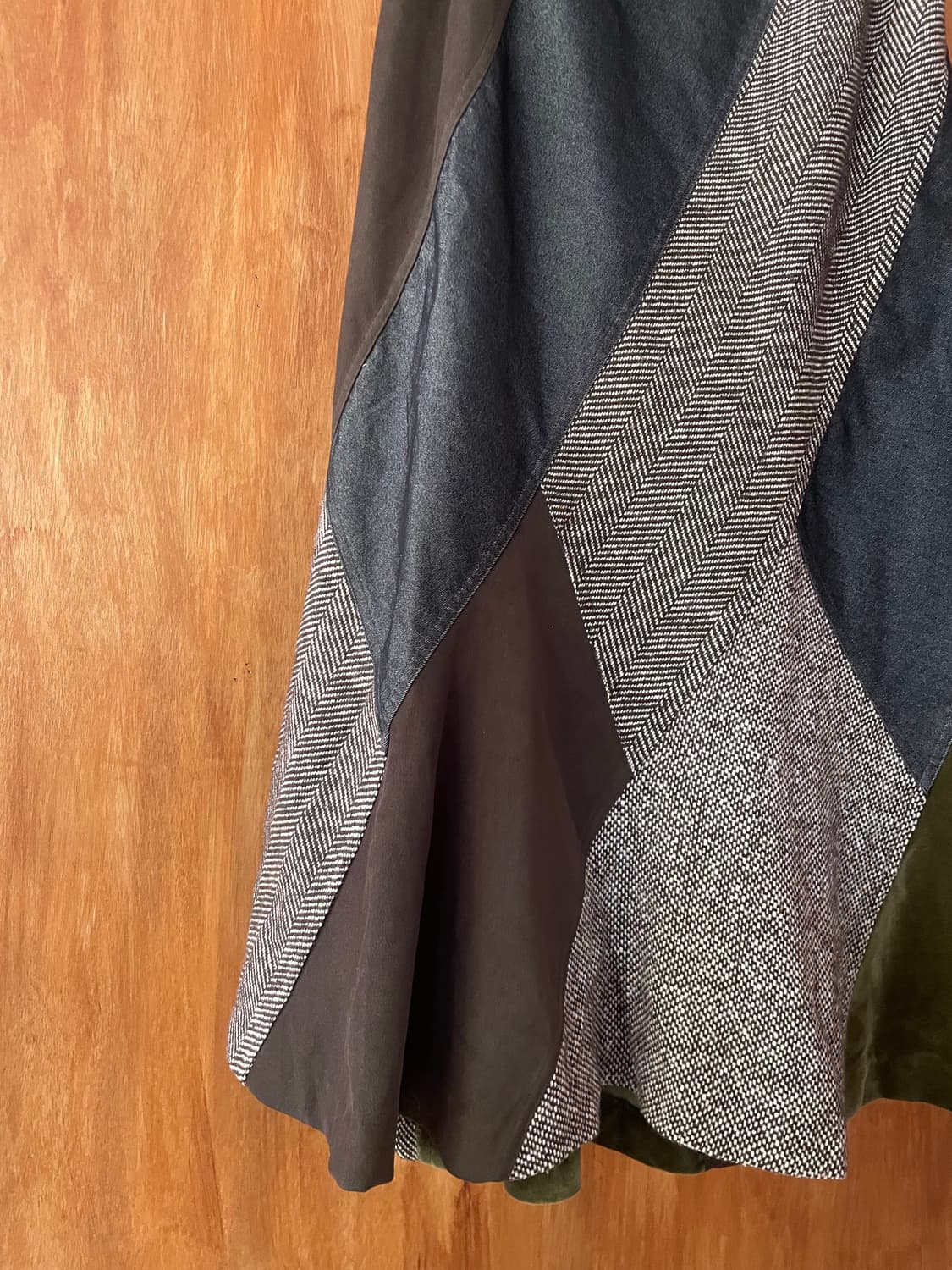 Mixed Texture Patchwork Skirt 상품이미지4