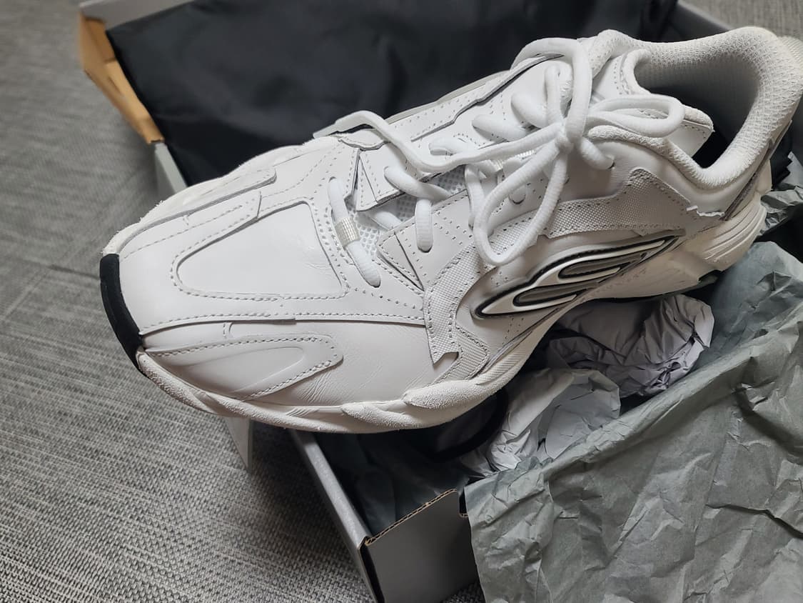 발렌시아가 먼데이스니커즈 화이트 40 새상품 상품이미지5