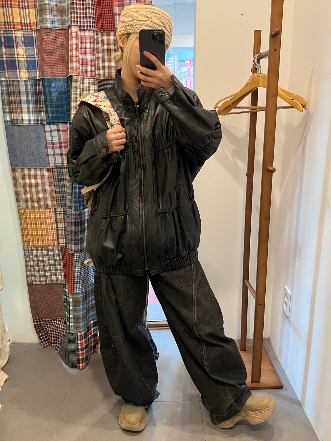 블랙 양가죽 셔링 자켓 상품이미지4