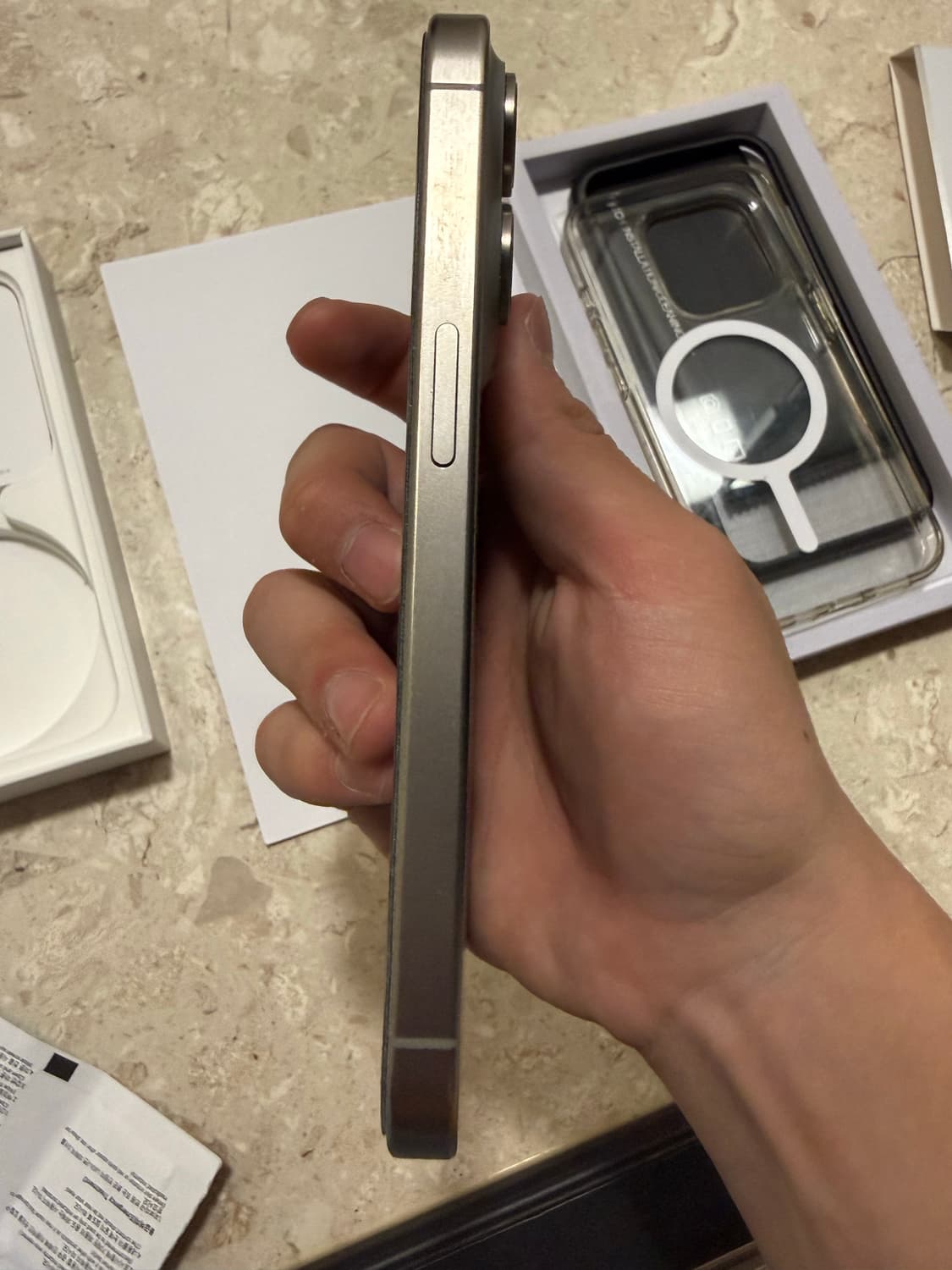 아이폰 15프로 128기가 네추럴 티타늄 상품이미지4