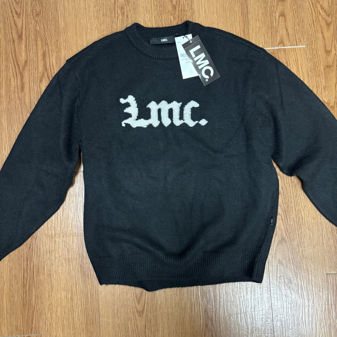 엘엠씨 니트 M 상품이미지1