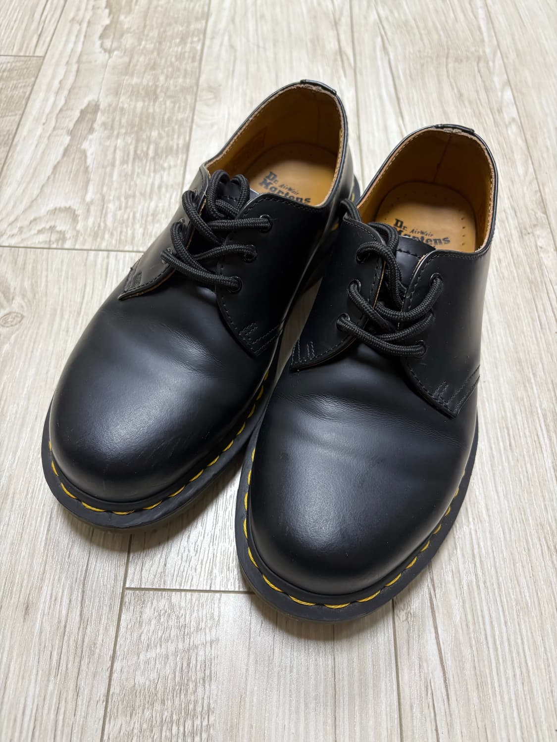 닥터마틴 1461 3홀 스무스 230 상품이미지1