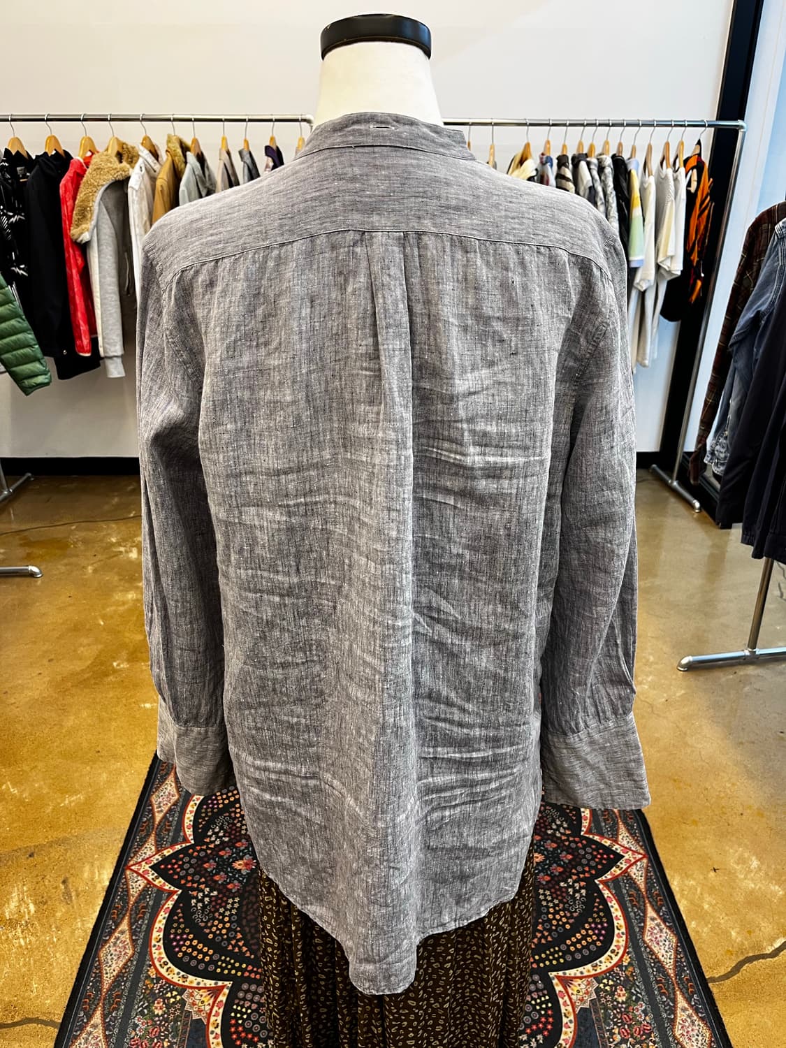 마가렛호웰 하프 버튼 린넨 셔츠 상품이미지5