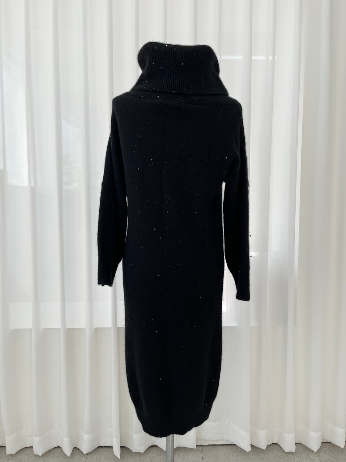 브루넬로 쿠치넬리 캐시미어 터틀넥 니트 원피스 상품이미지2