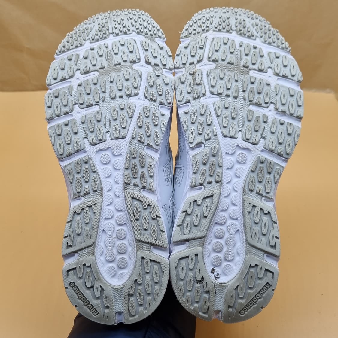 뉴발란스 480 v5 여성운동화240  상품이미지3