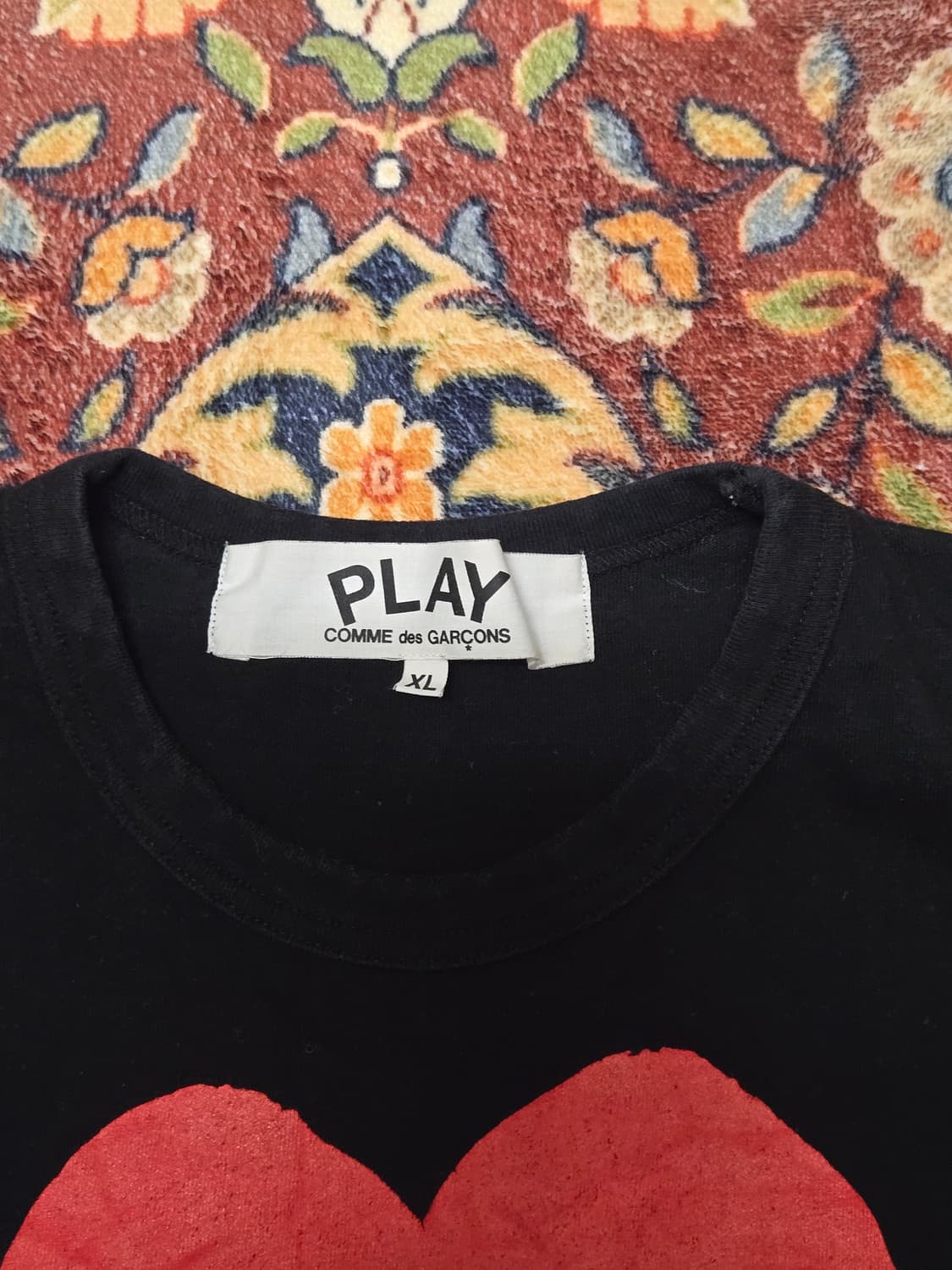 꼼데가르송 PLAY 빅 하트 프린트 반팔 티셔츠(XL,공용) 상품이미지4