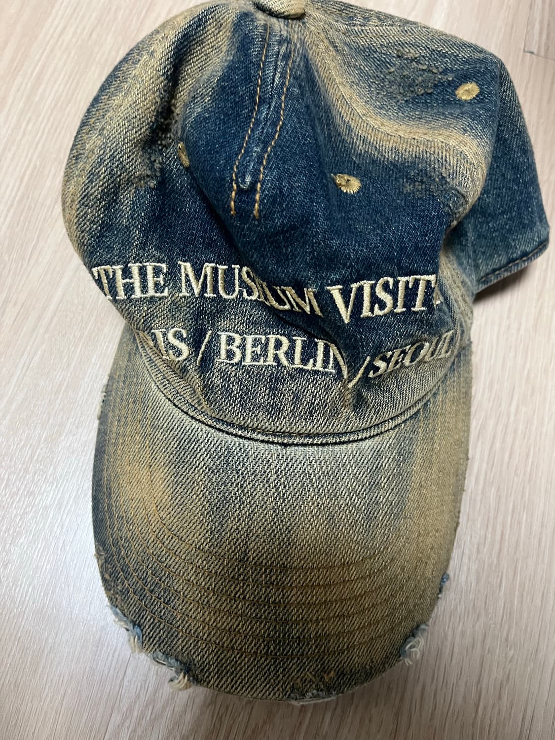 더뮤지엄비지터 워시드 데님 볼캡 상품이미지2