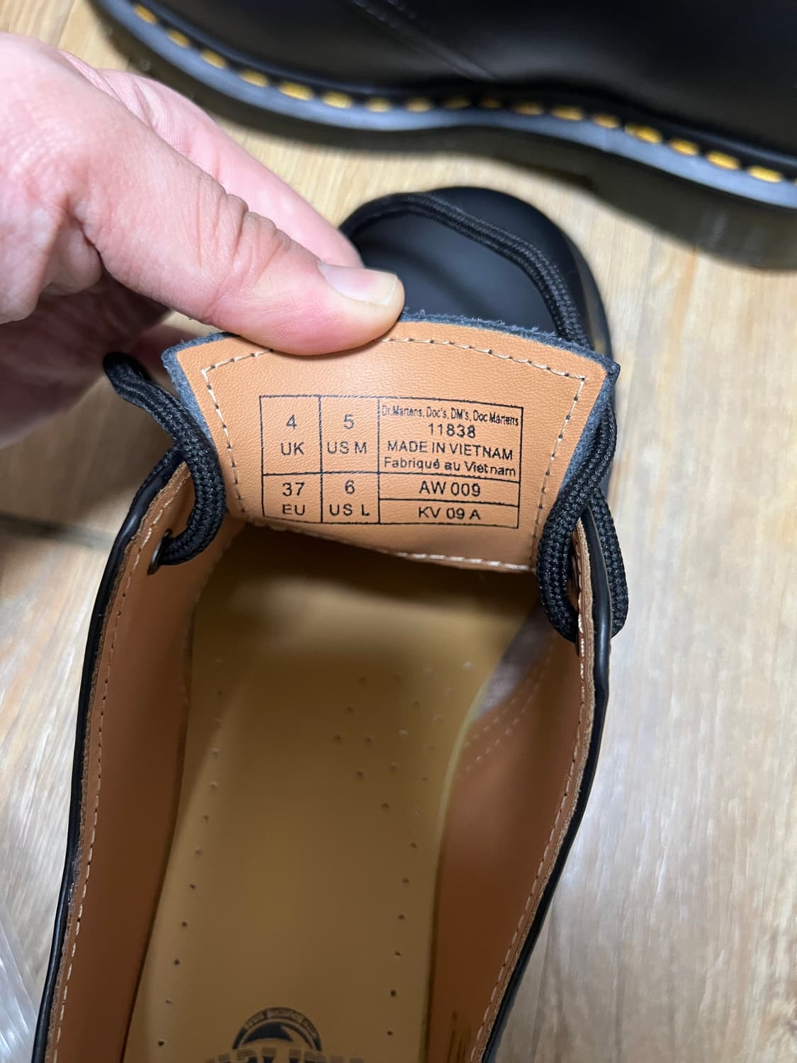 택포16) 닥터마틴 1461 스무스 블랙 3홀 230 uk4 상품이미지6