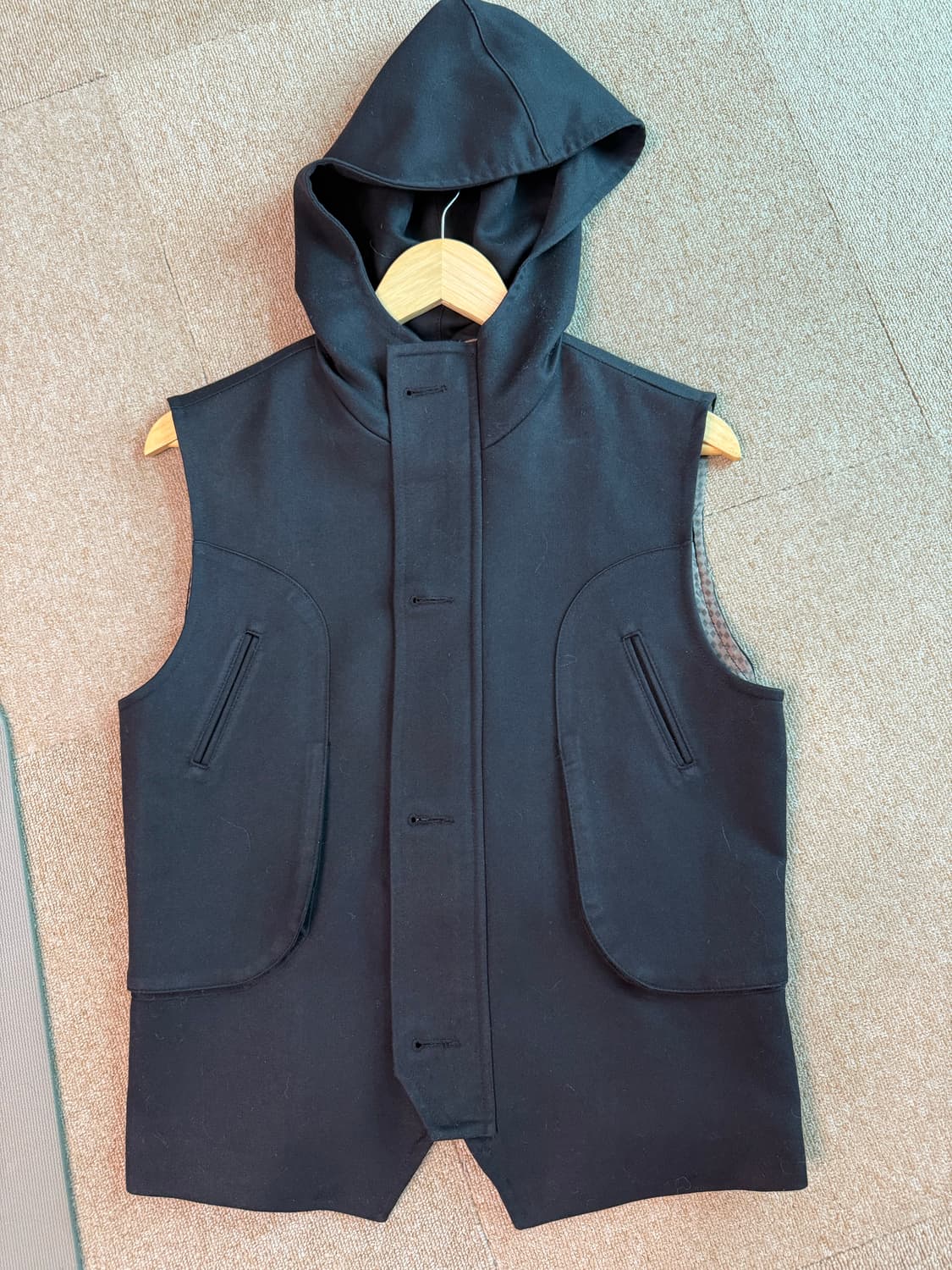 닐 바렛  후드 베스트   48 사이즈    상품이미지1