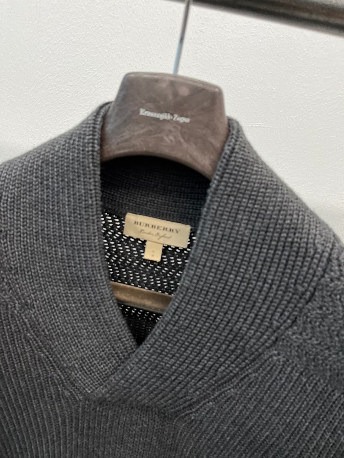 105) 버버리 숄넥 니트 스웨터  상품이미지4