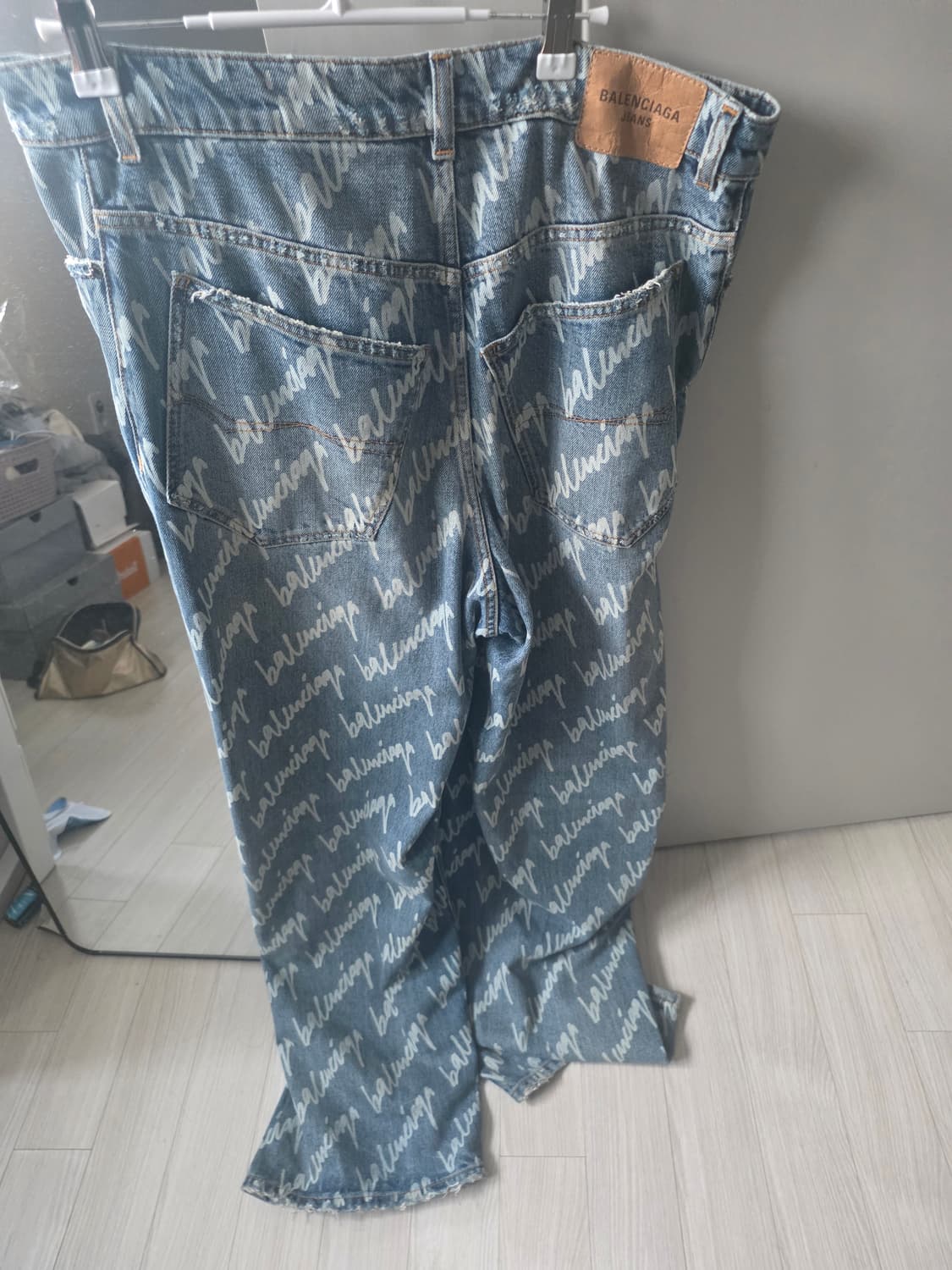 [상태최상]발렌시아가 올오버 팬츠 S(bts정국 착용 동일) 상품이미지2