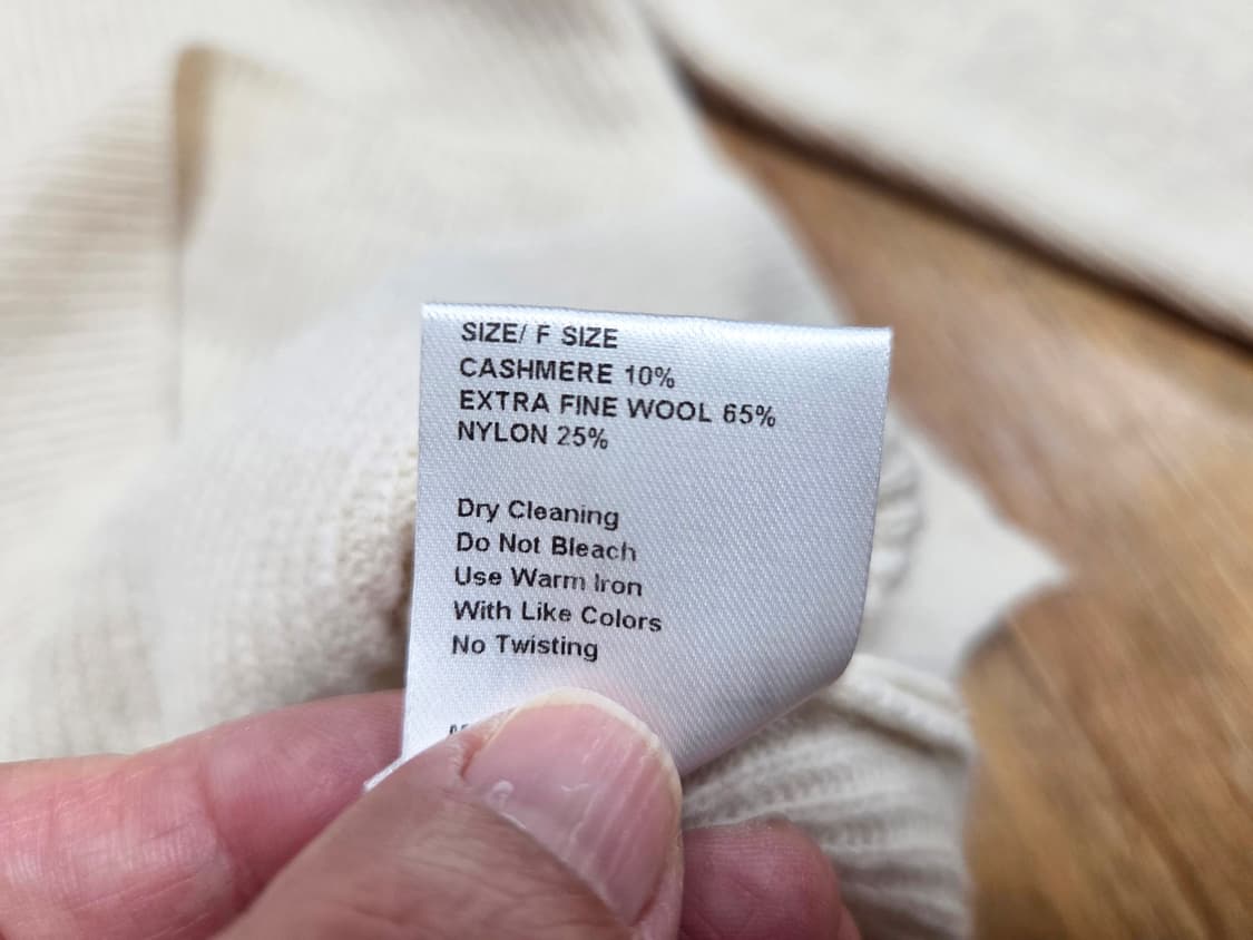 주르티(JOO'RTI) 캐시미어 버튼 니트 55-66 상품이미지8