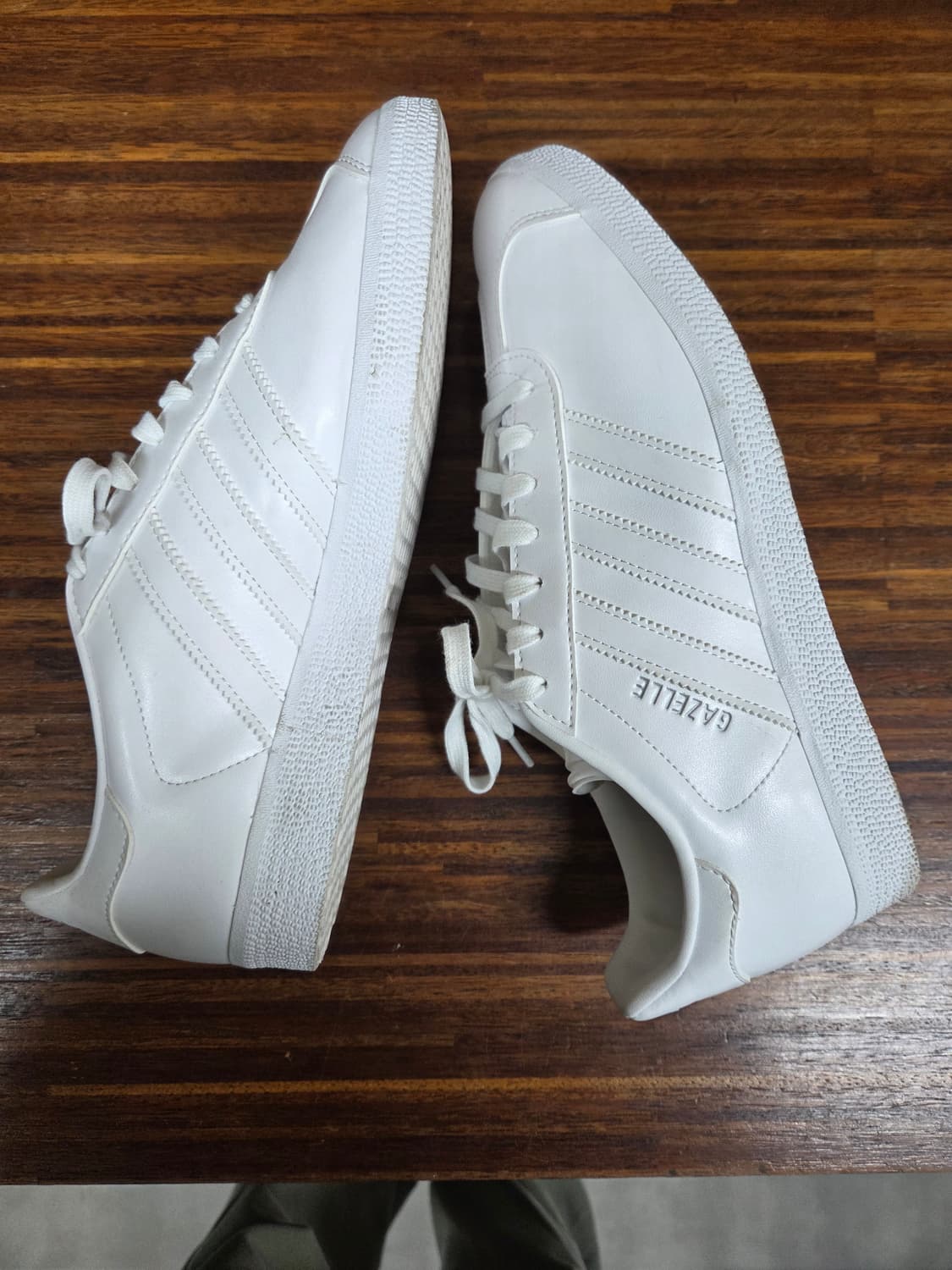 아디다스 가젤 레더 트리플화이트 255 상품이미지1