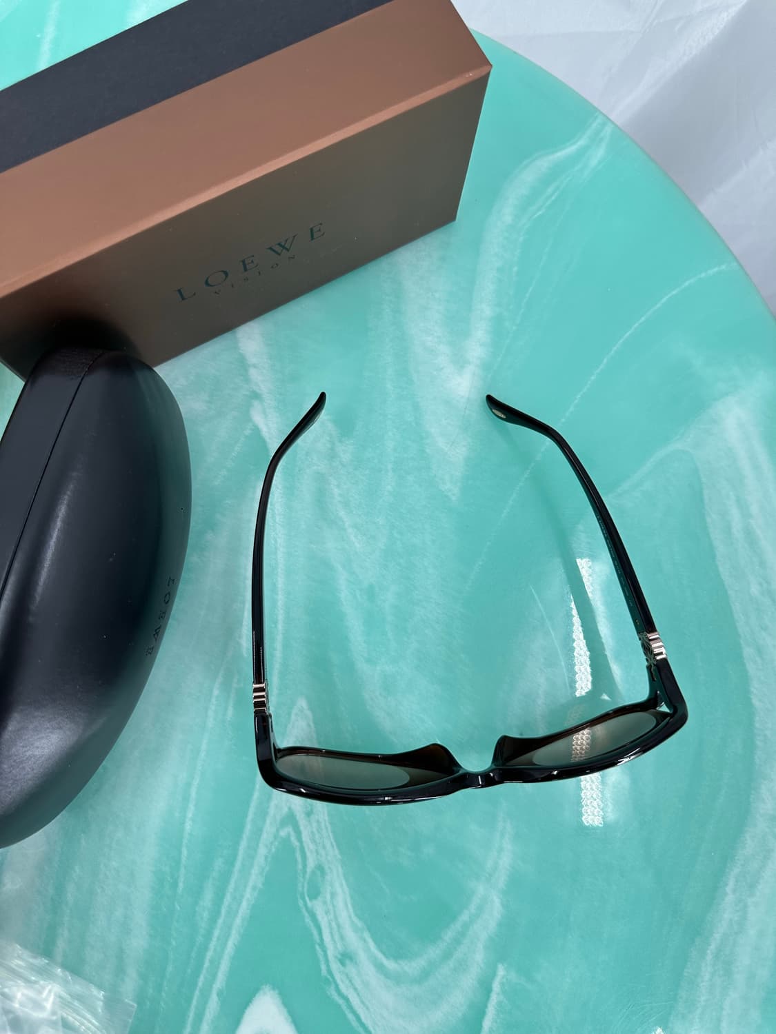 [새상품 무료배송] Made in Italy 로에베 선글라스 상품이미지10