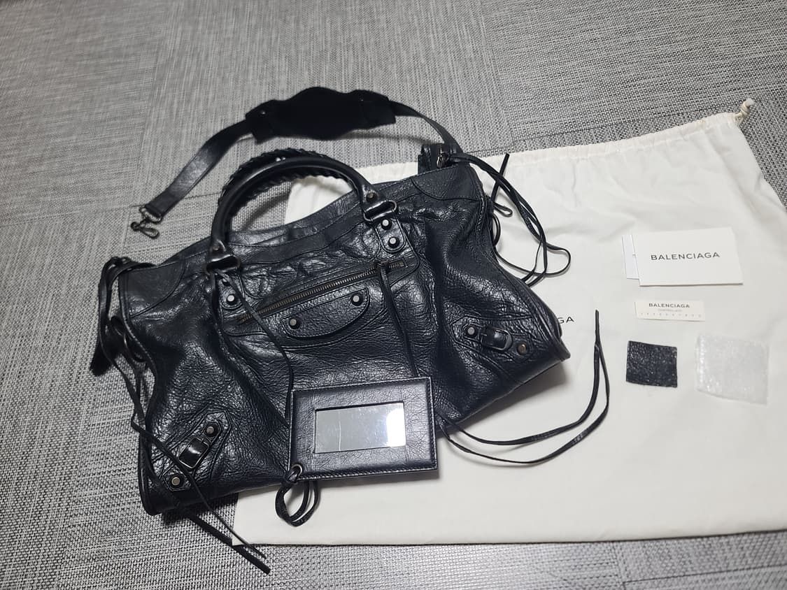 ... 택배 예약중 상품이미지9