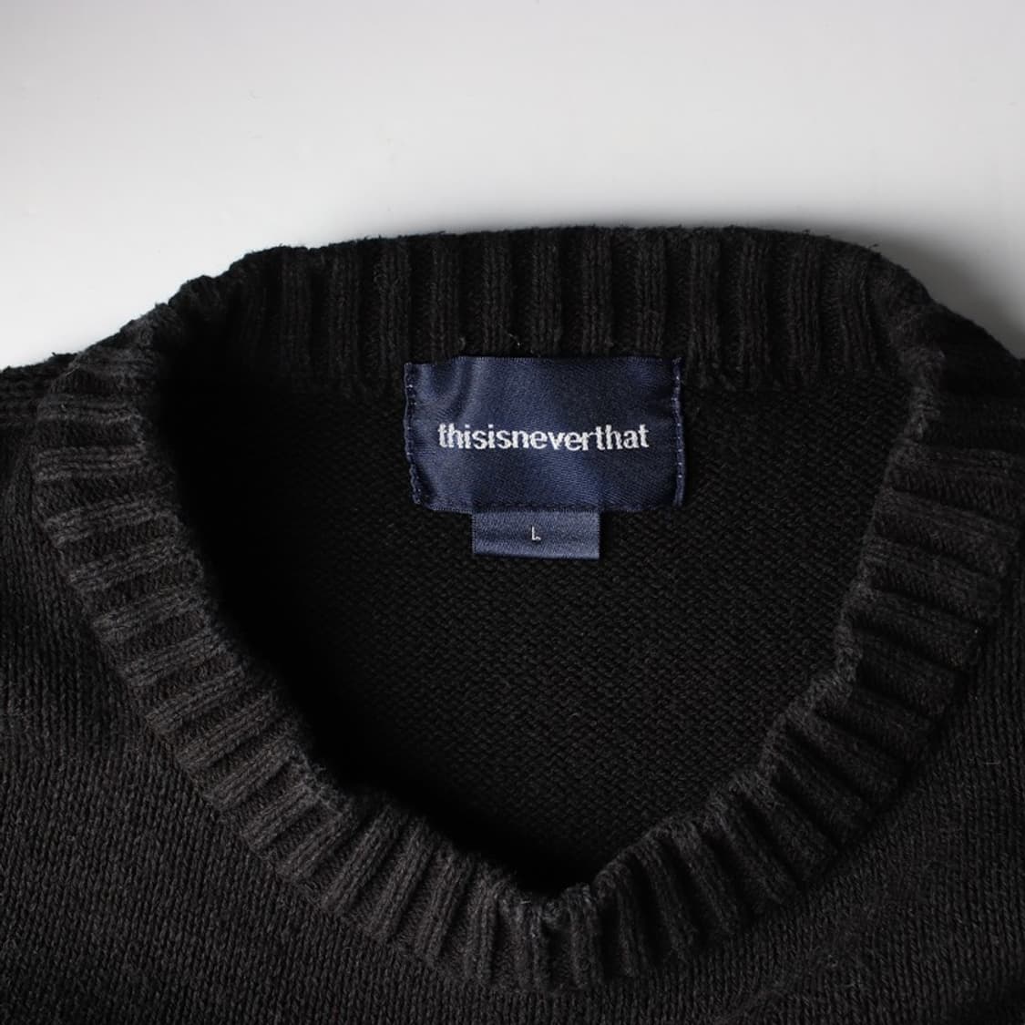 디스이즈네버댓 아웃라인 로고 코튼 니트 L 상품이미지5
