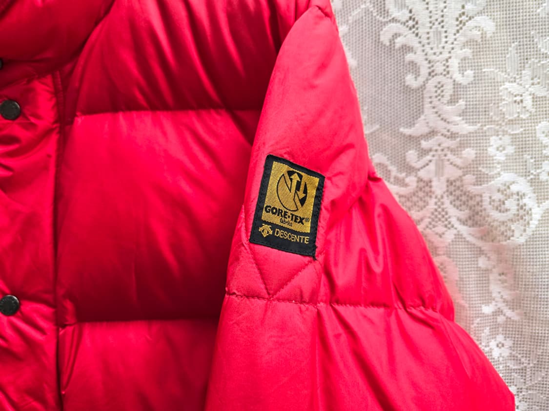 90s 데상트 고어텍스 오리털 패딩 상품이미지3