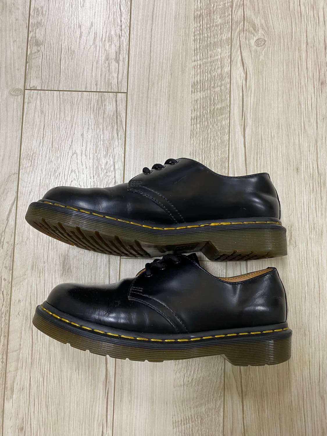 닥터마틴 1461 3홀 스무스 230 상품이미지2