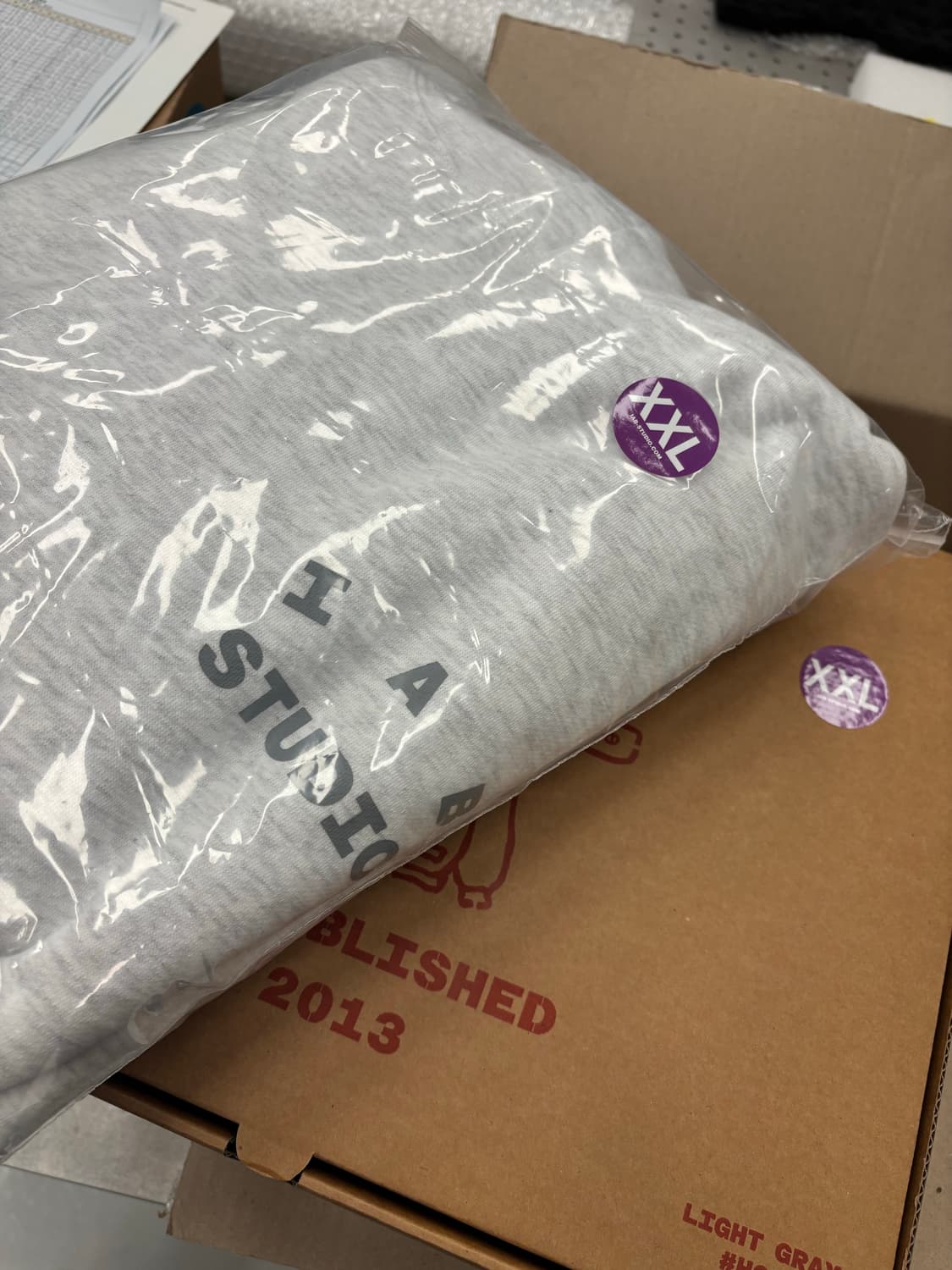 새상품 IAB STUDIO 24 LIGHT GRAY HOODIE GRAY 상품이미지5