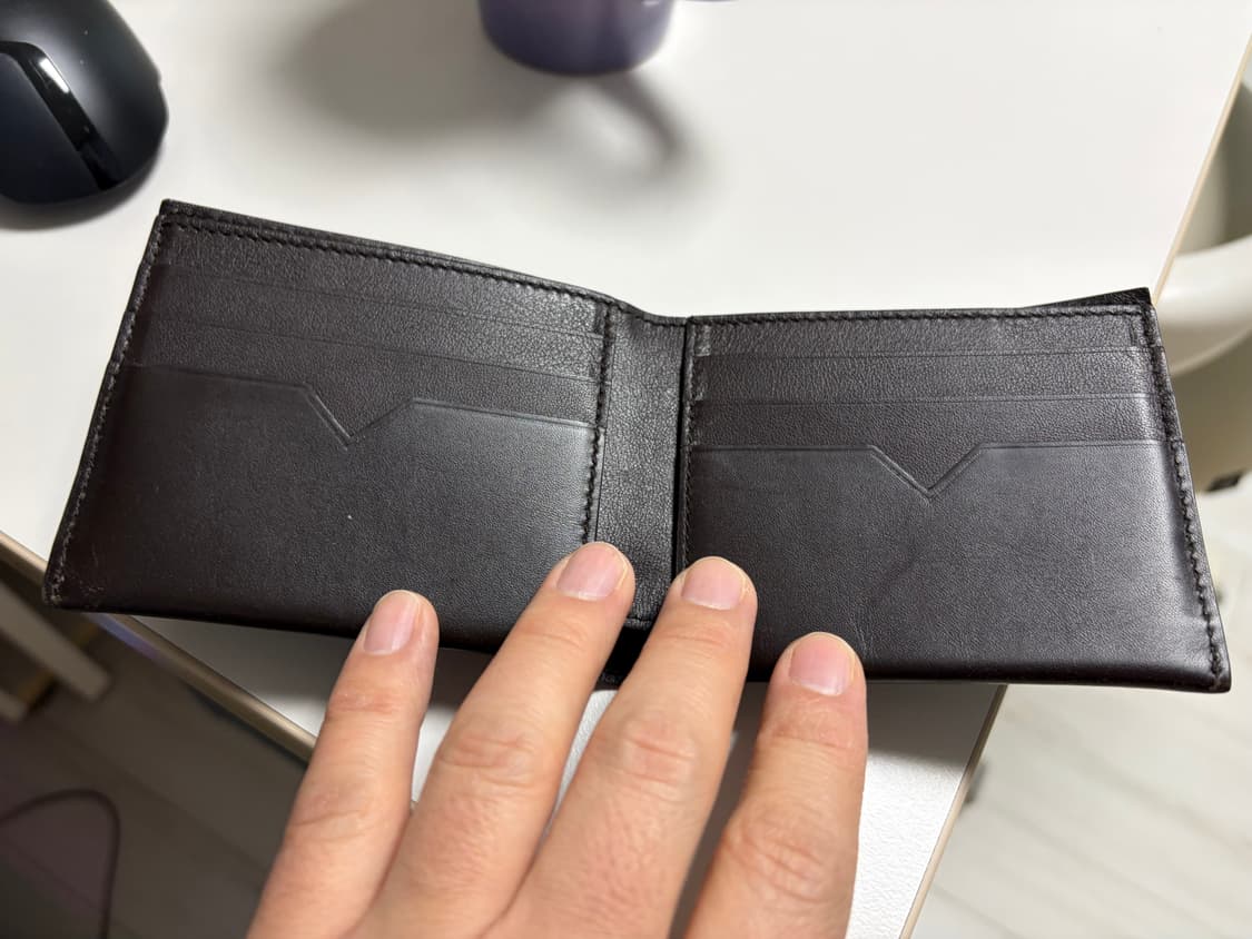 정품 보테가베네타 로고 반지갑 상품이미지3